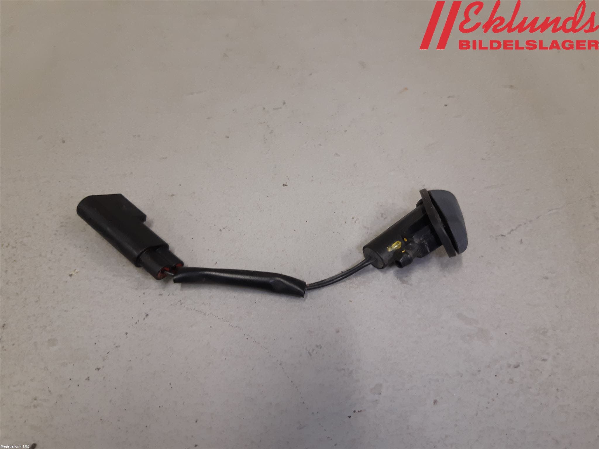 Ford FOCUS 15-18 Spolarmunstycke Rutor