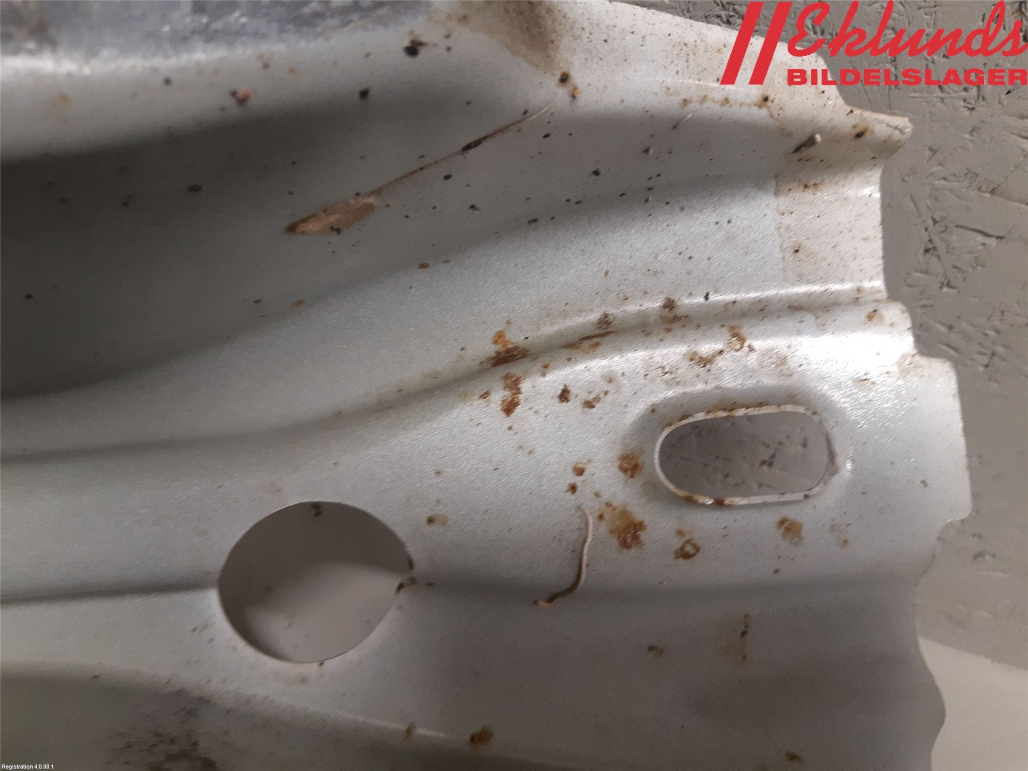 Volvo S60 14-18 Stötfångarbalk Bak