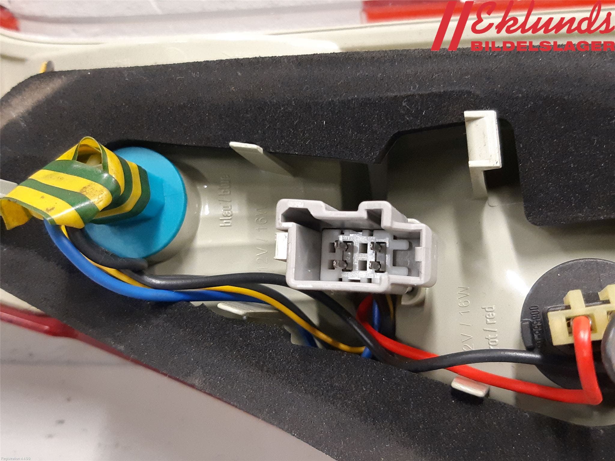 Volvo XC70 08-13 Bakljus Vänster