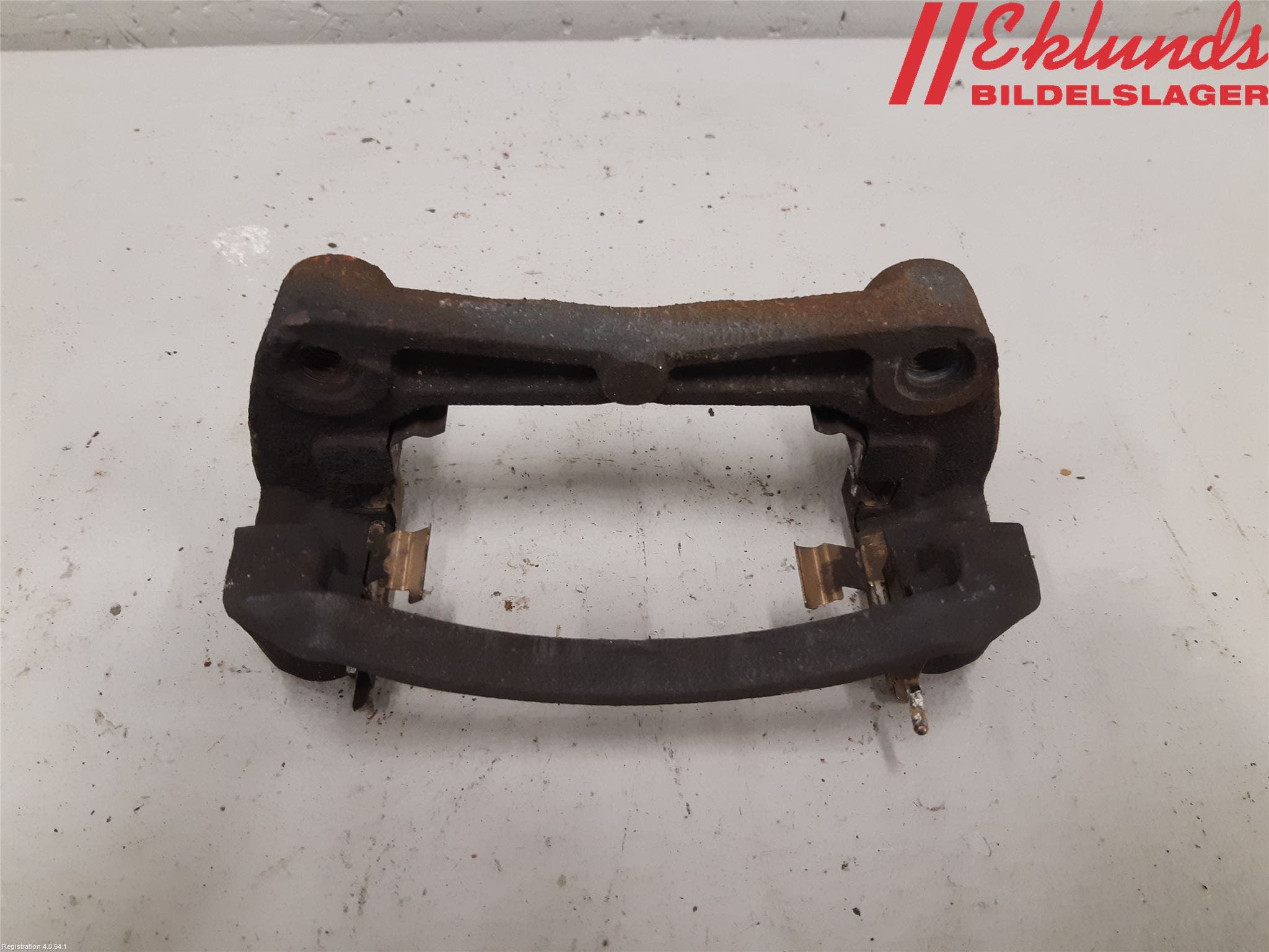 Nissan PULSAR Bromsokshållare