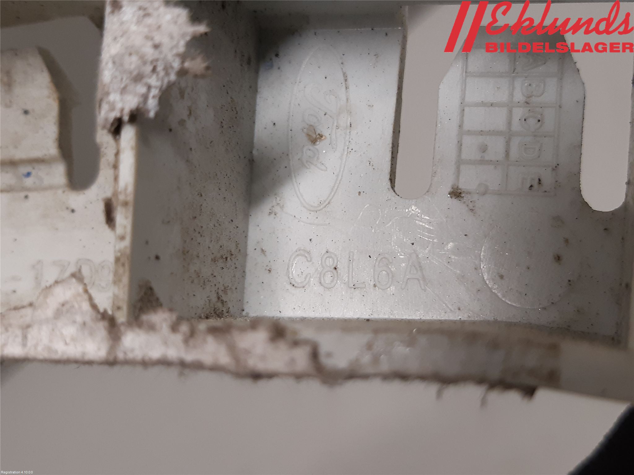 Ford FIESTA 09-12 Stötfångarfäste Fram Hö