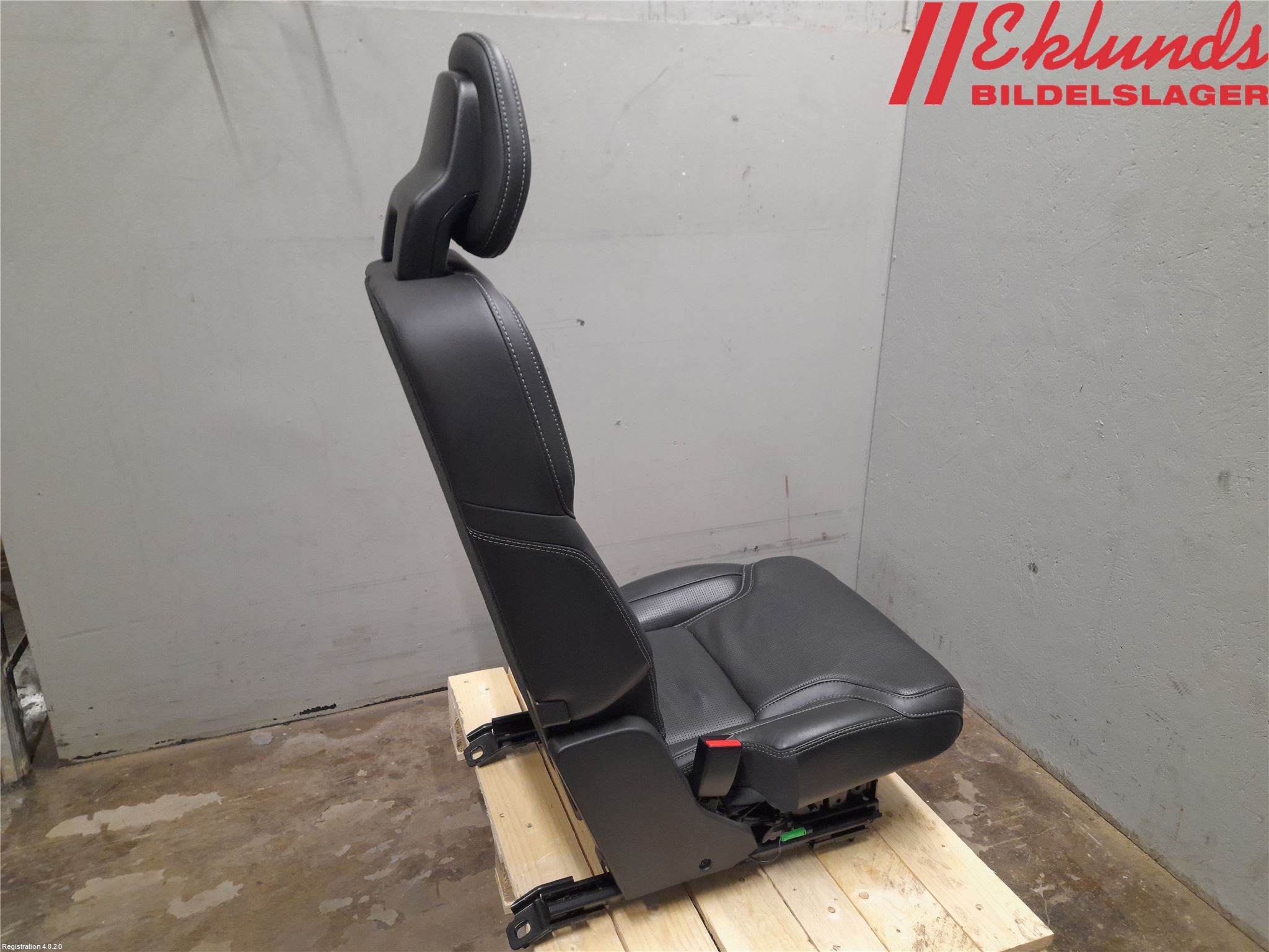 Volvo XC90/RECHARGE 16- Inredning Stol Bak