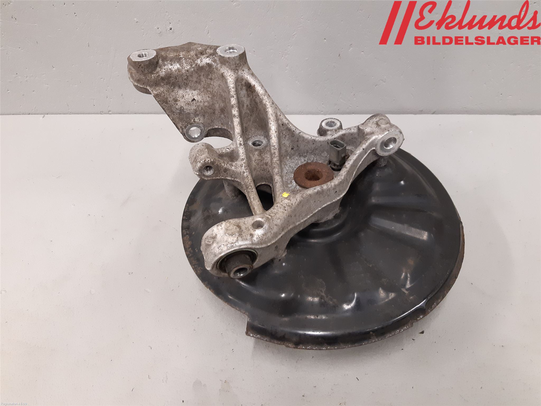 Volkswagen VW PASSAT 15-19 Hjullagerhus-Spindel Hö B
