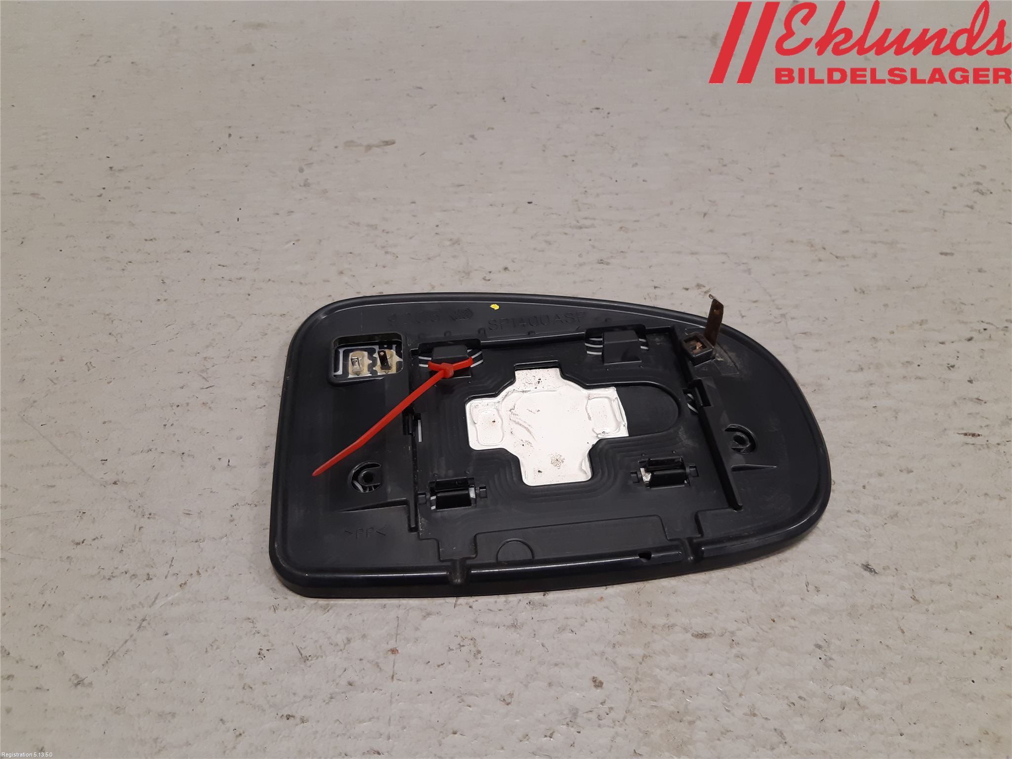 Toyota PRIUS ZVW30 09-20 Spegelglas Vä