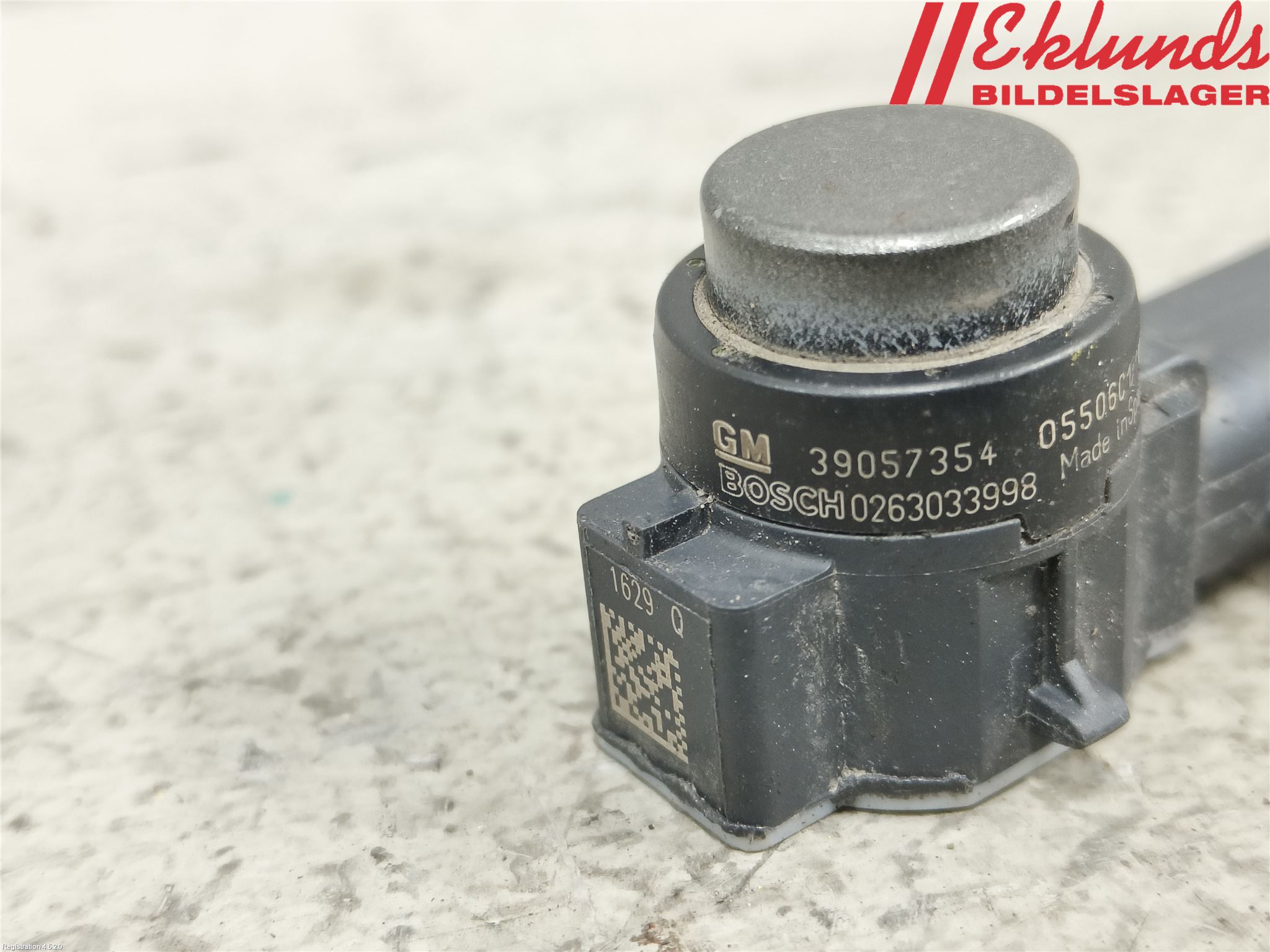 Opel INSIGNIA 17- Parkeringshjälp Frontsensor