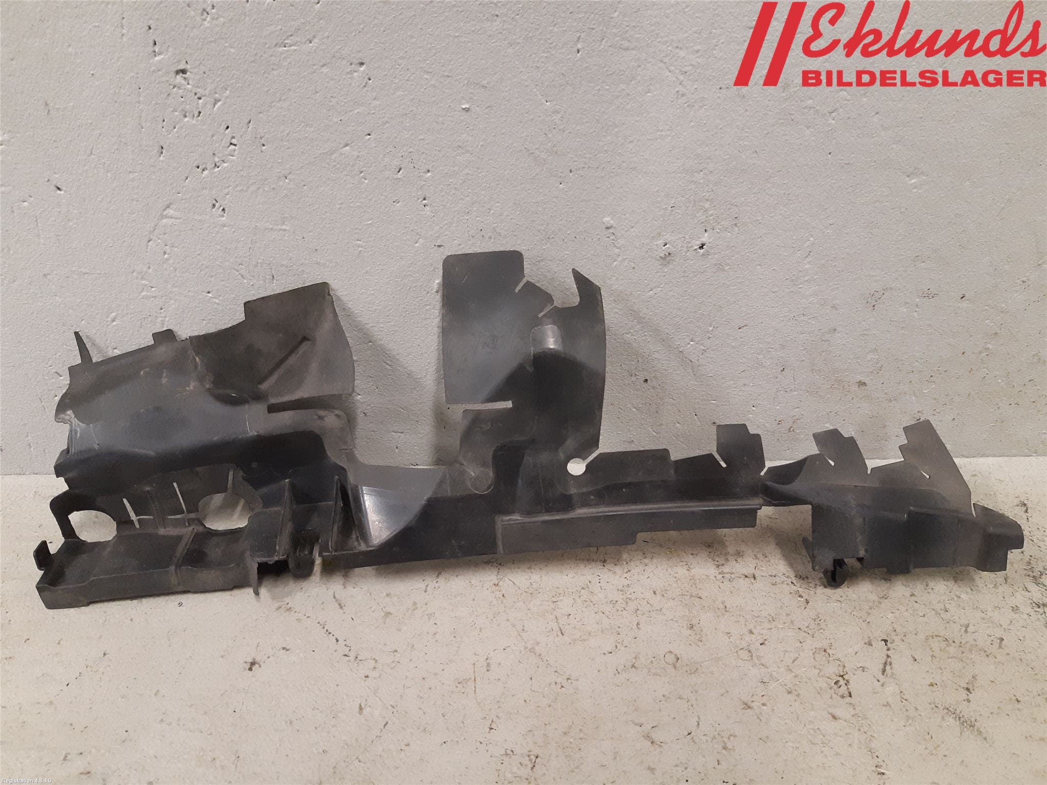 Volkswagen VW TIGUAN 16-24 Deflektor Plåt-Plast Kylning