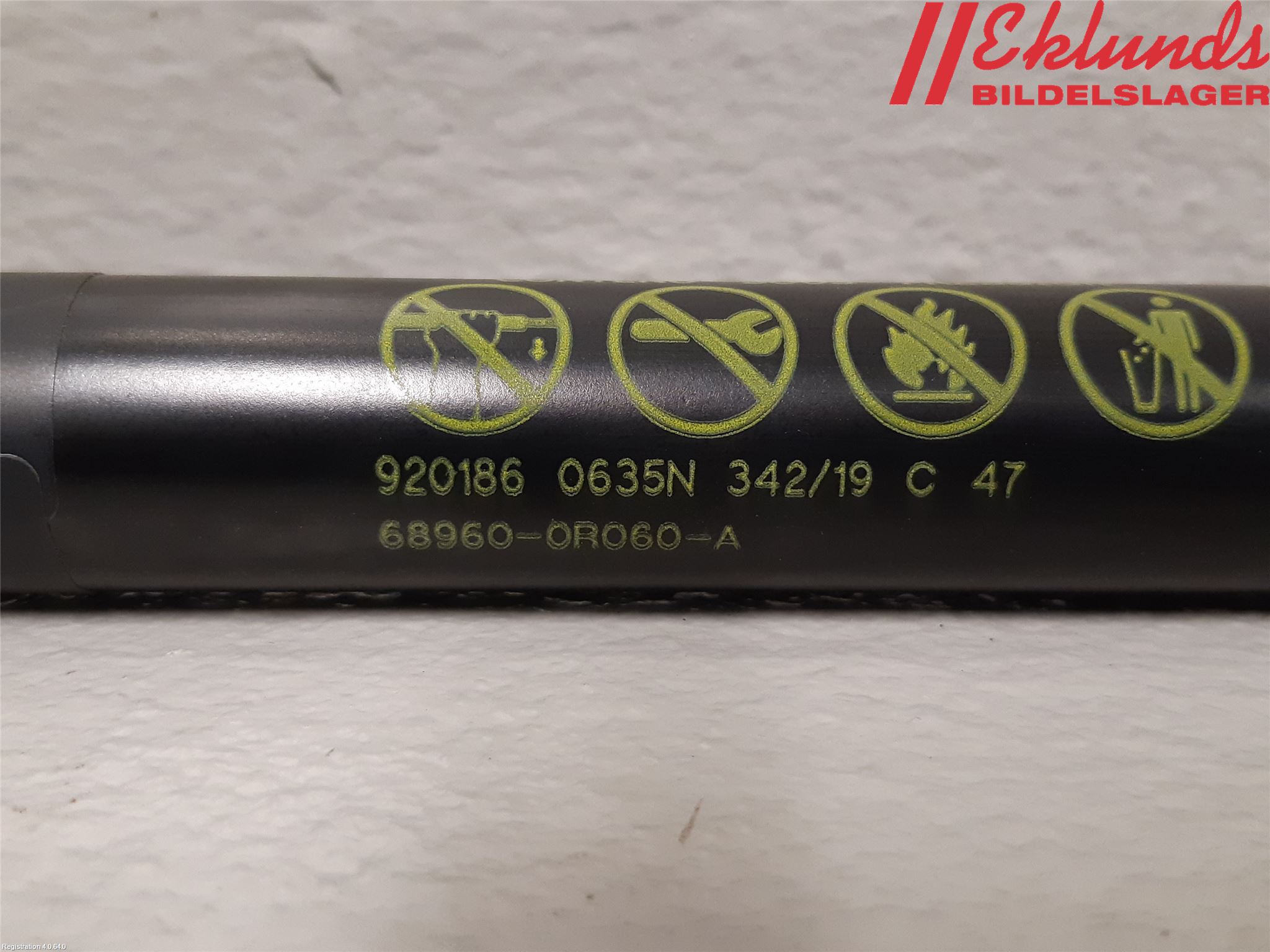 Toyota RAV4 19- Gasfjäder Baklucka