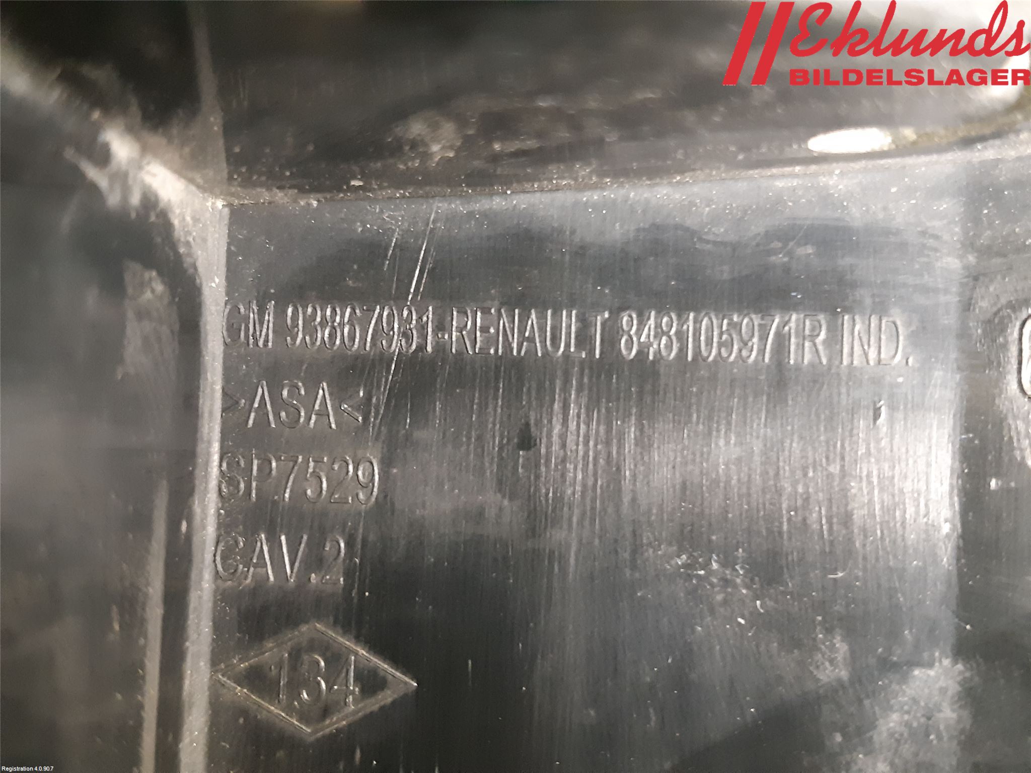 Opel VIVARO 15-19 Skylt Belysning Fäste