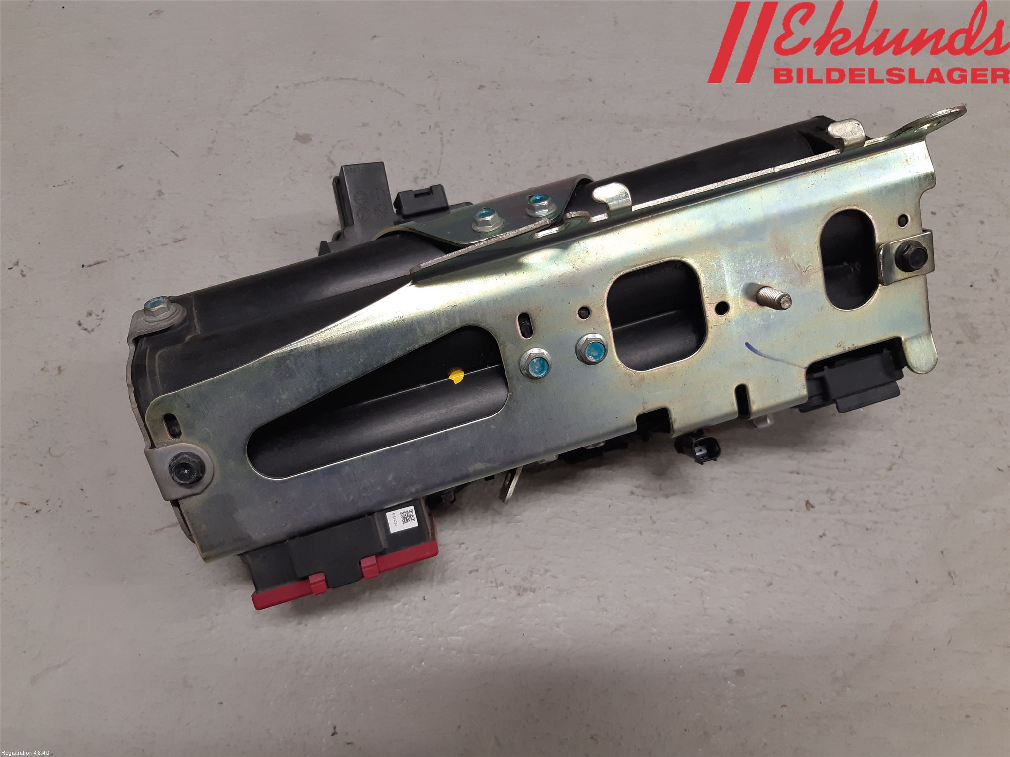 Mazda CX-5 17- Kondensator Start/Stopp