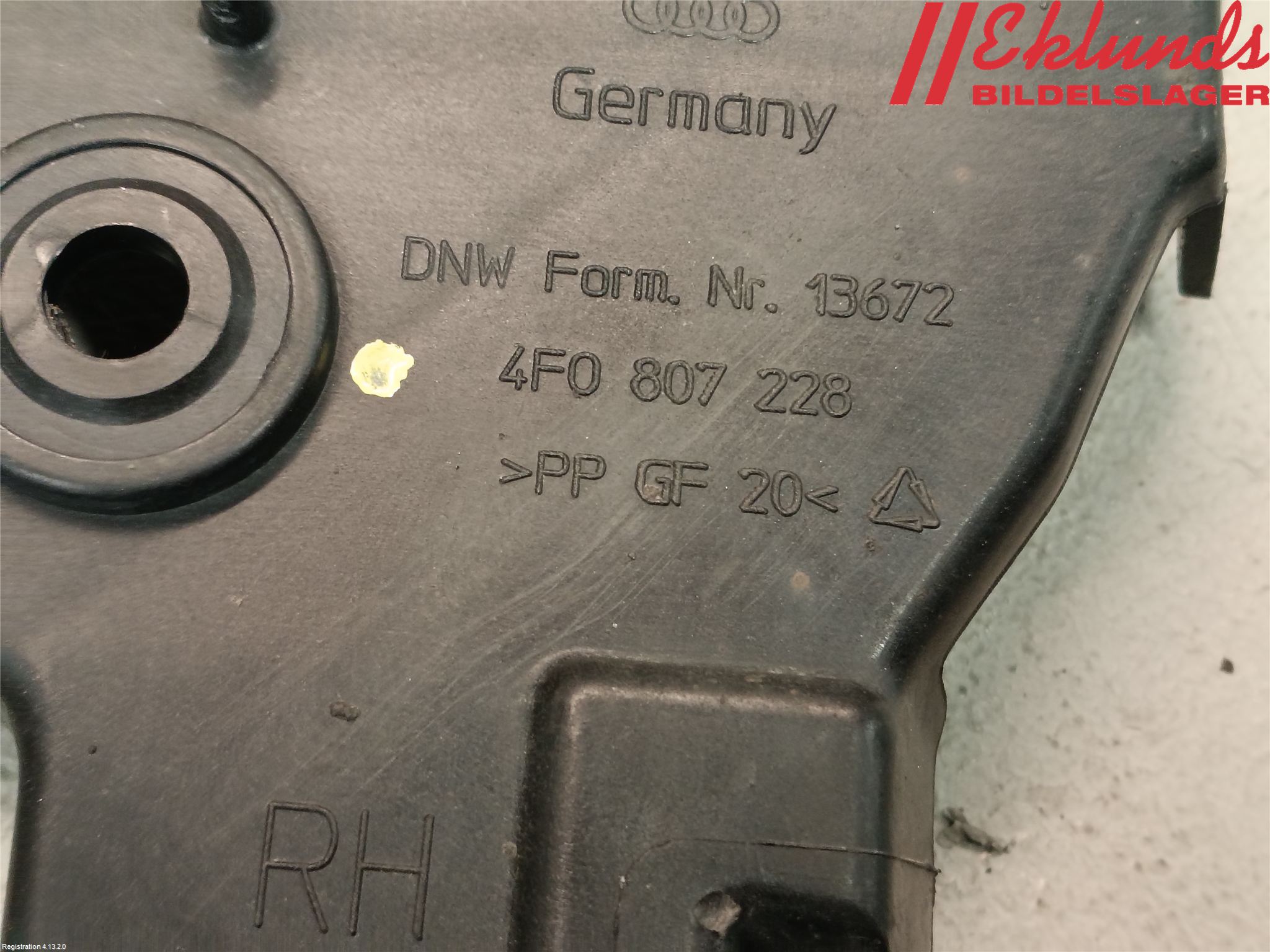 Audi A6/S6     05-11 Stötfångarfäste Fram Hö