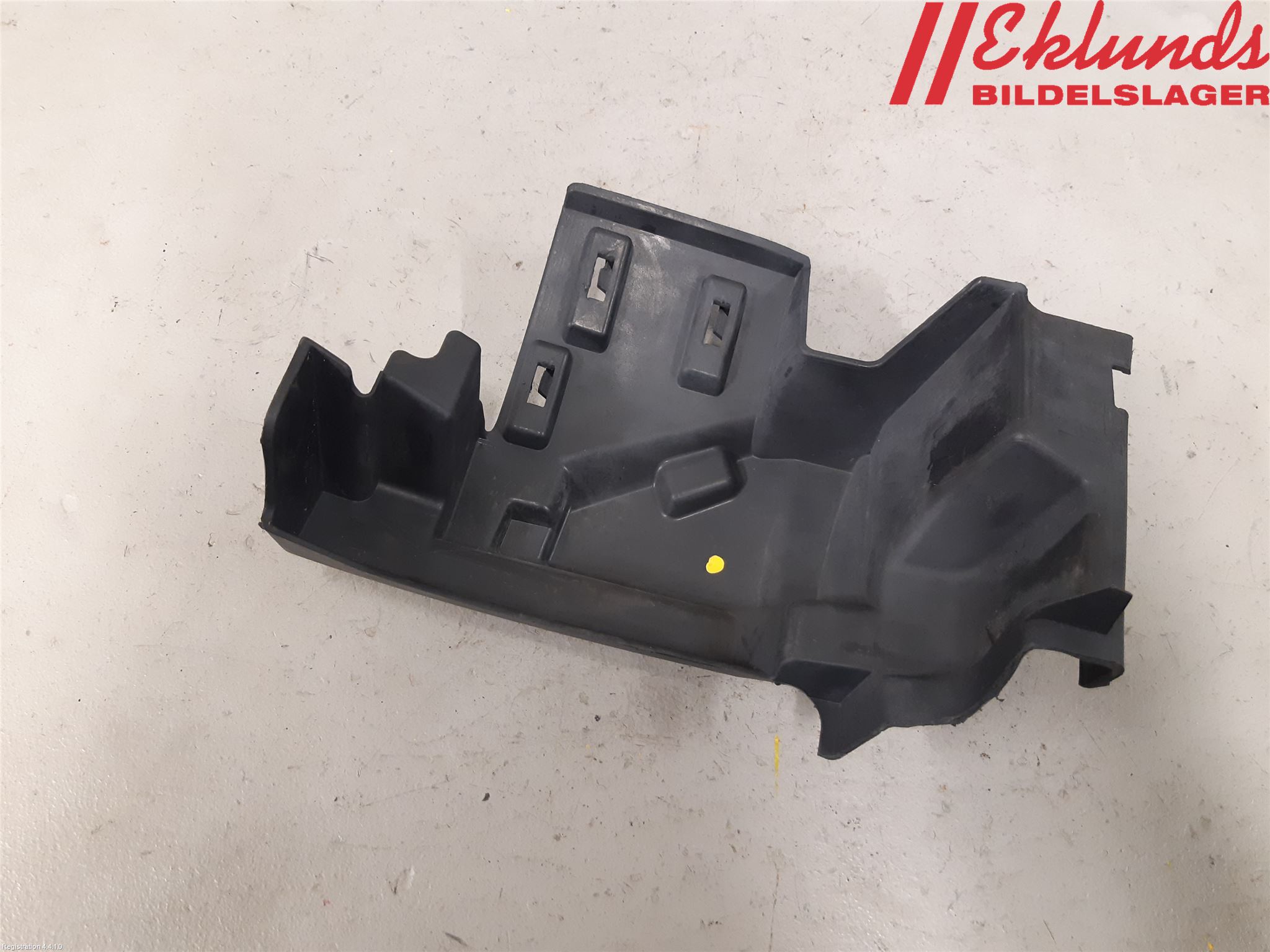 Mercedes-Benz MB CLA-KLASS (C117/X117) 13-19 Stöt Utfyllnad-List-Grill