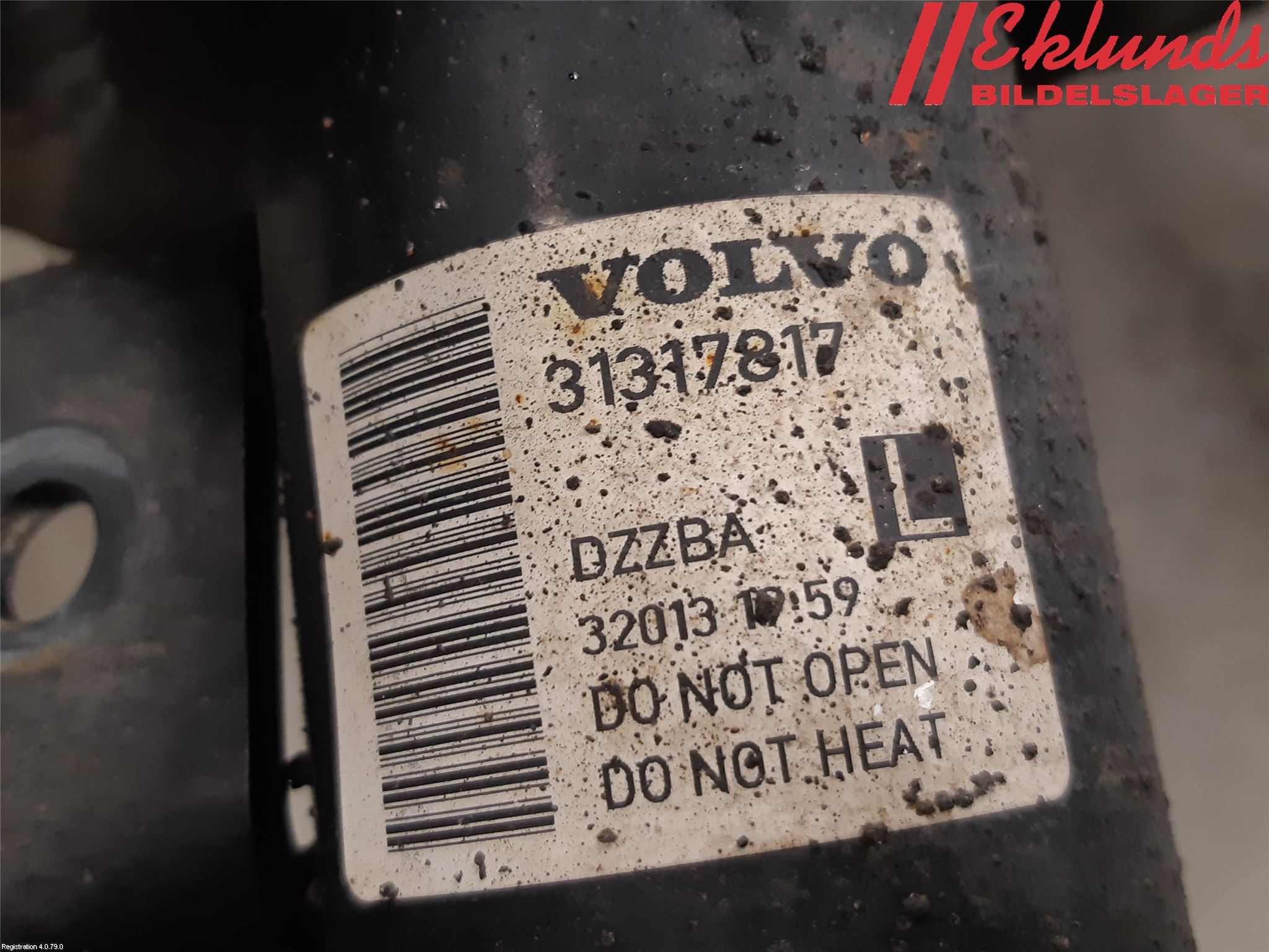 Volvo XC70 14-16 Fjäderben Fram Vänster