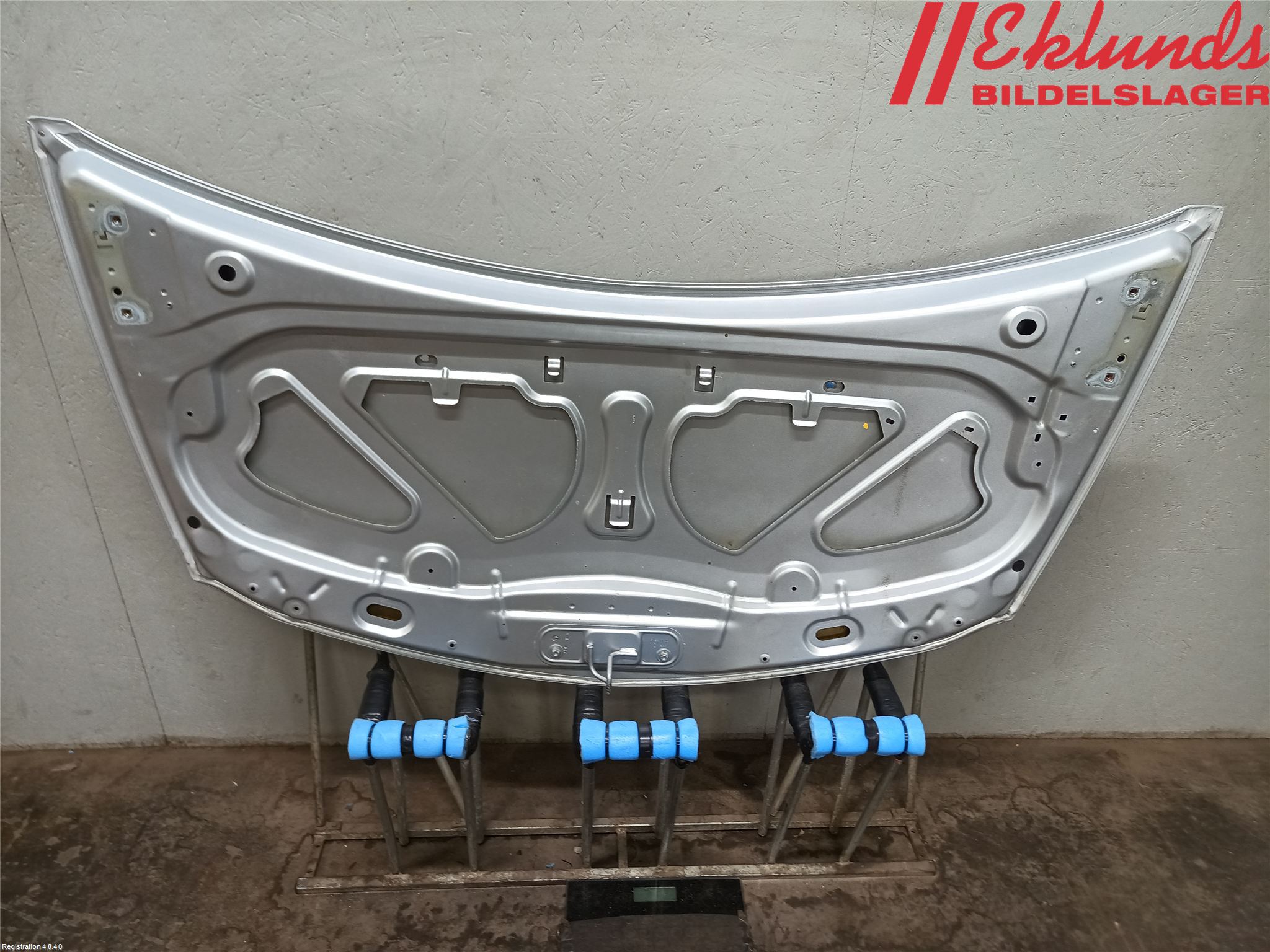 Renault CLIO III  09-12 Huv Fram