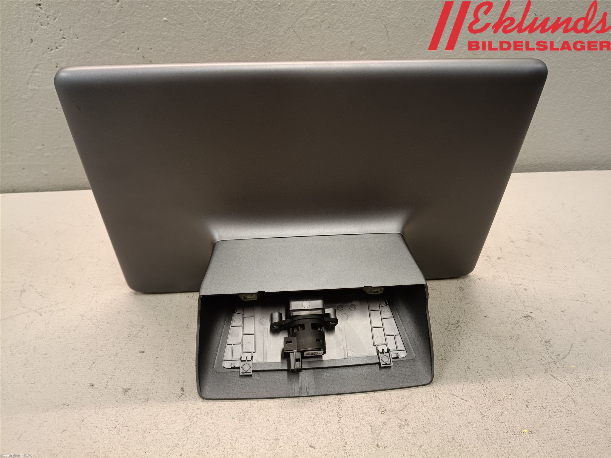 Tesla MODEL 3 17- Multifunktionsdisplay