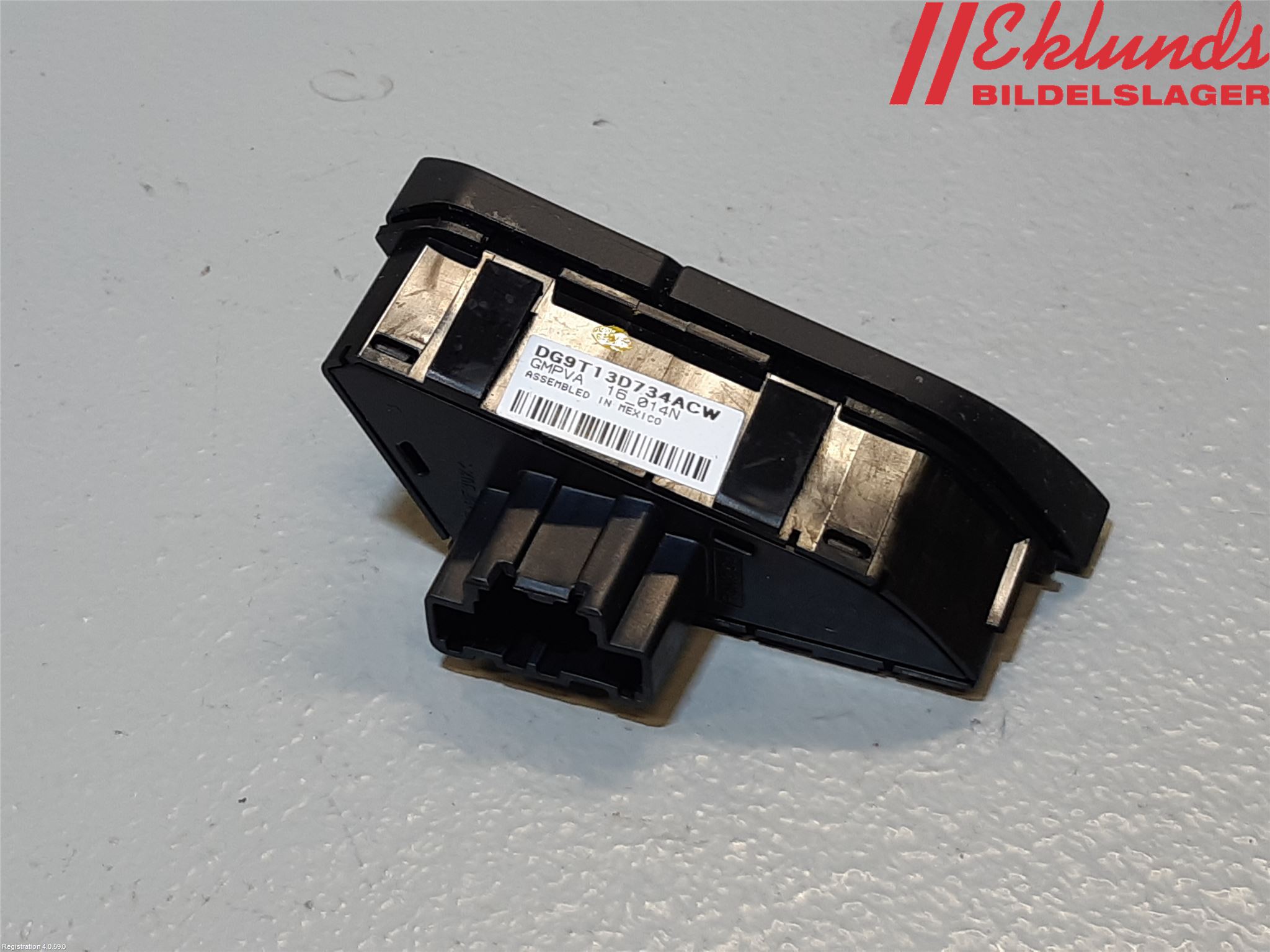 Ford MONDEO 15-22 Strömställare Parkeringshjälp