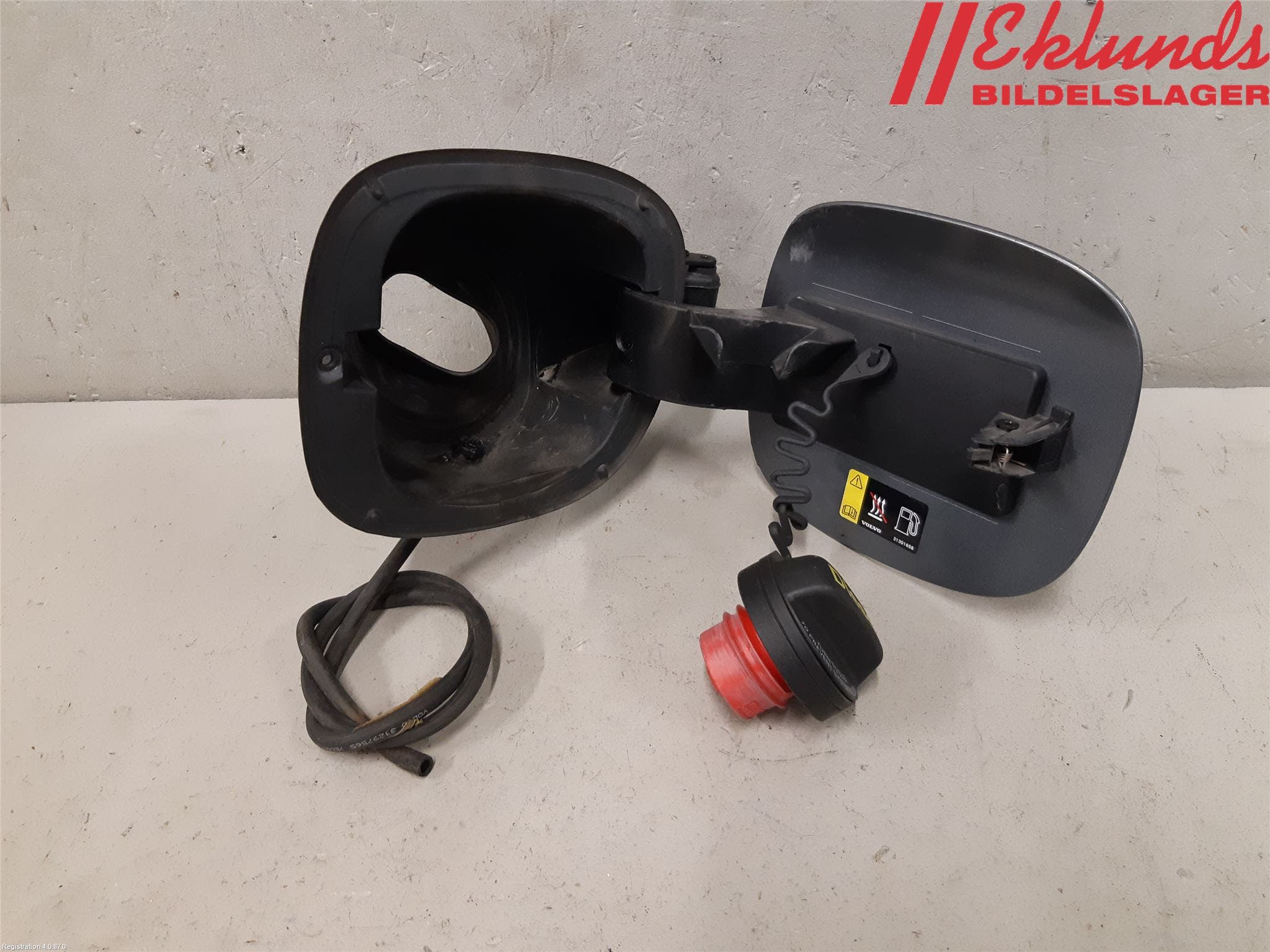 Volvo V60 14-18 Tanklucka