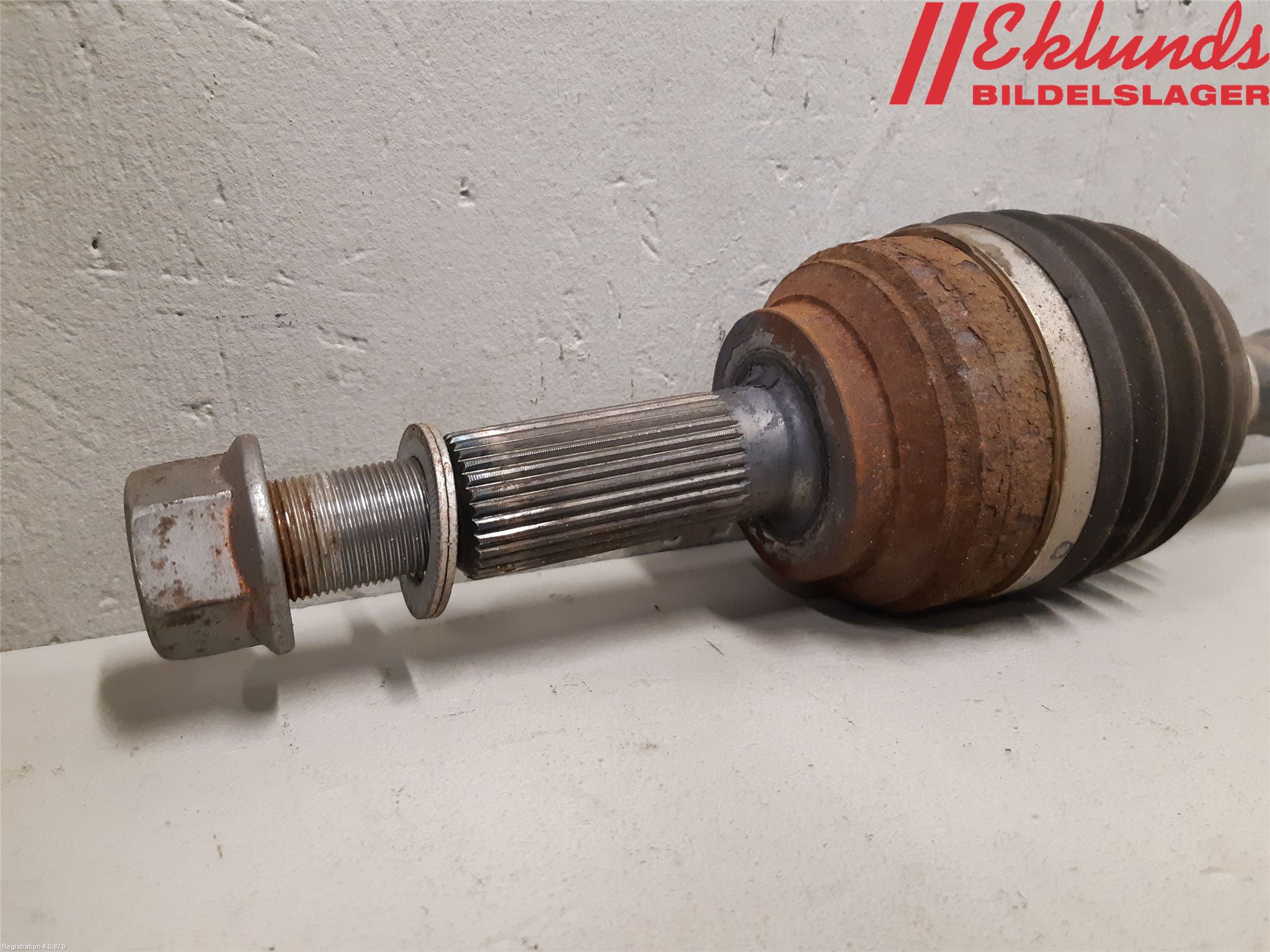 Tesla MODEL S 13- Drivaxel Bak Vänster