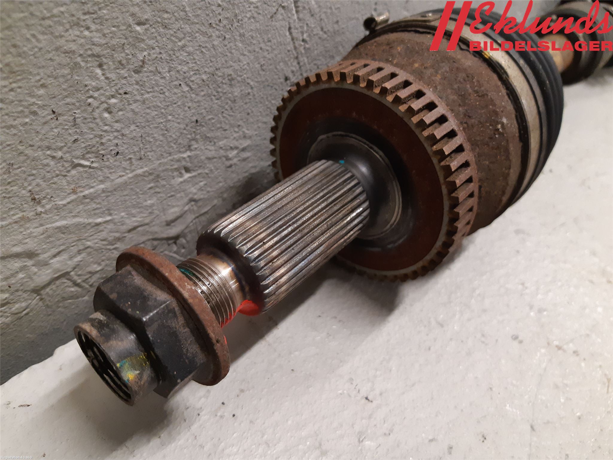 Kia OPTIMA 16-20 Drivaxel Fram Vänster