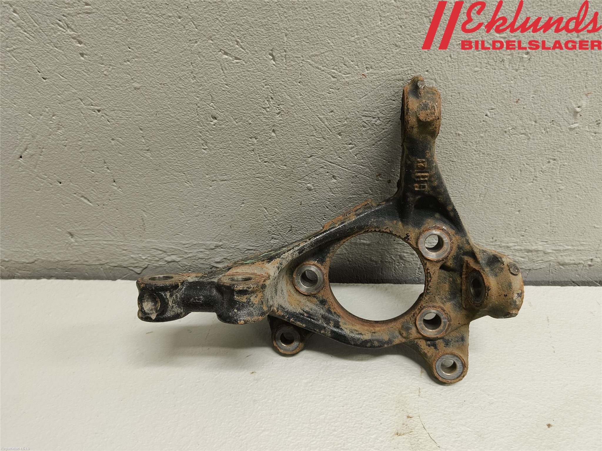 Toyota COROLLA 19- Styrspindel Lagerhus Hö