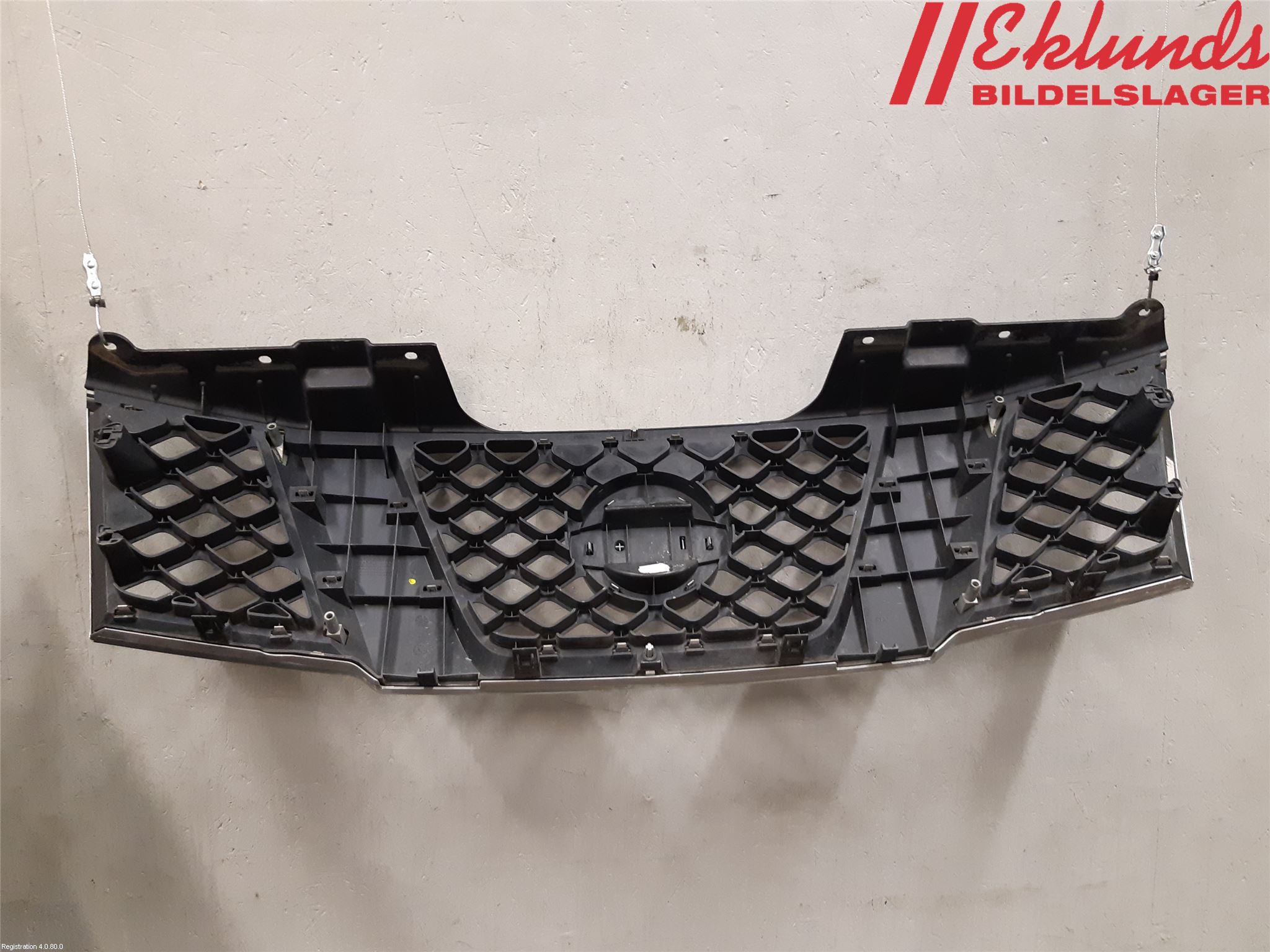 Nissan NAVARA 05-16 Grill Komp