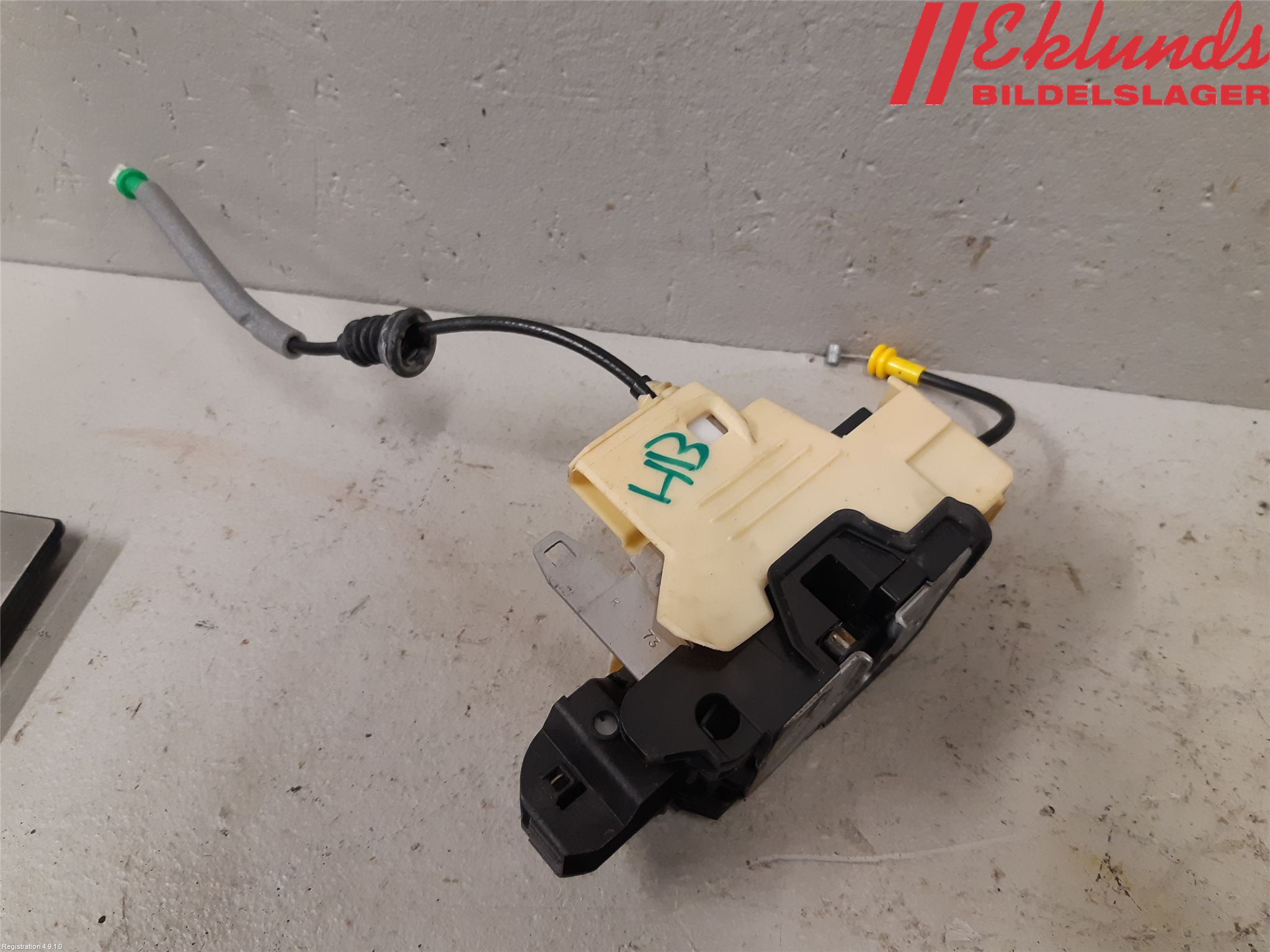 Volvo V60 19- Låskista-Dörrlås