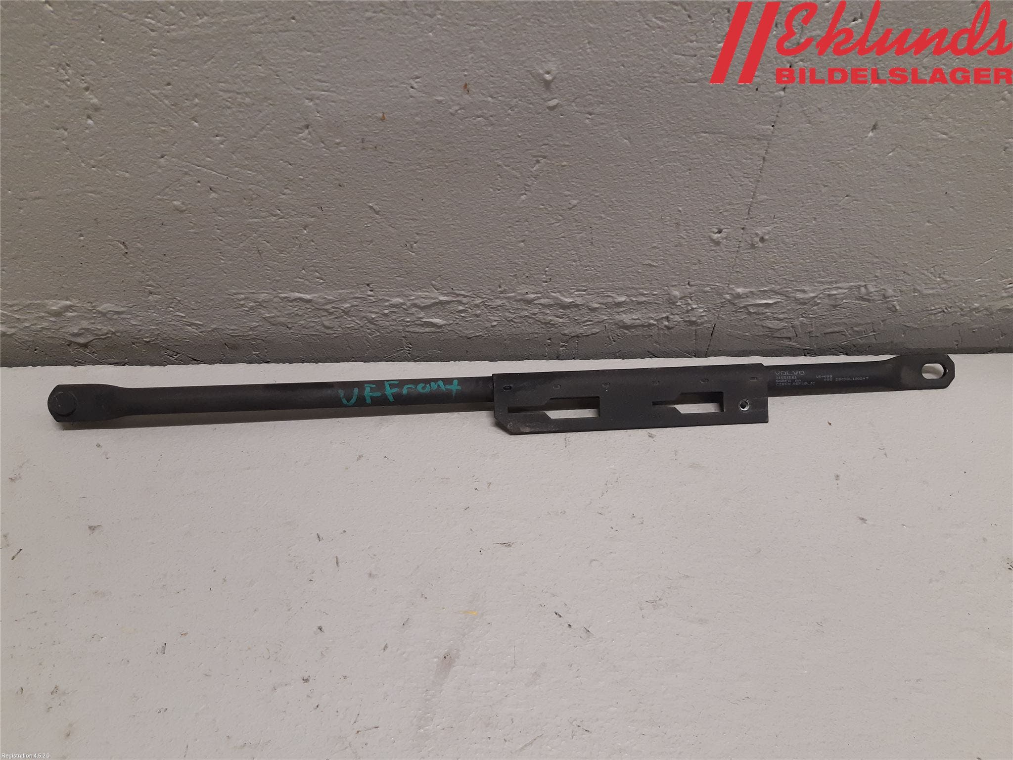 Volvo V90 CROSS COUNTRY 17->> Front Övrigt