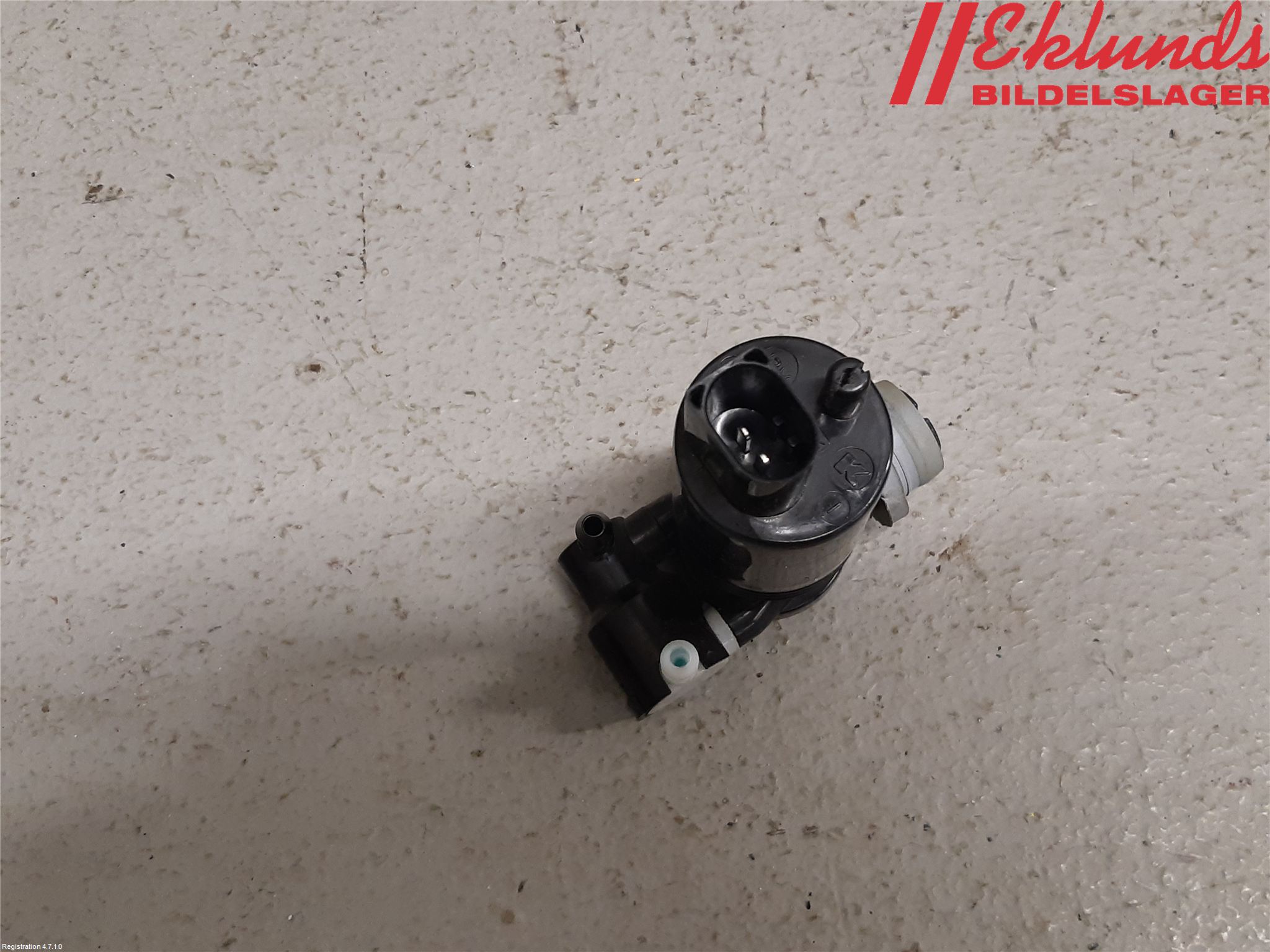 Volvo XC90/RECHARGE 16- Spolarpump Vindruta