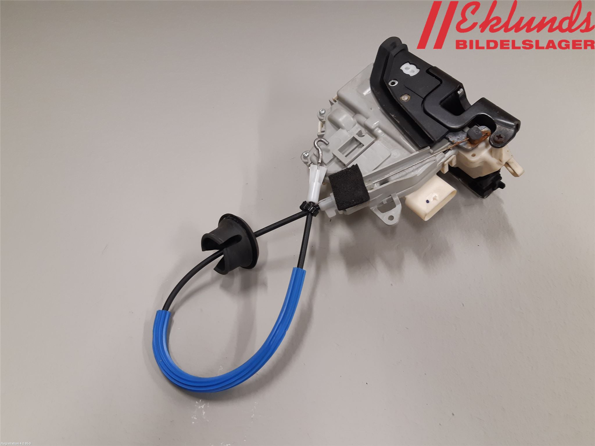 Audi A4 12-15 Låskista-Dörrlås