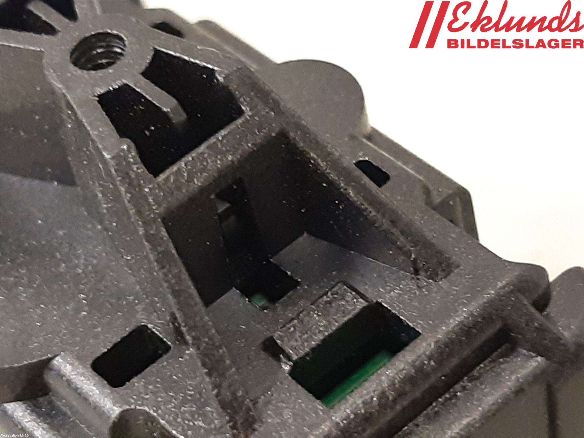 Tesla MODEL X 16- Strömställare Elhiss