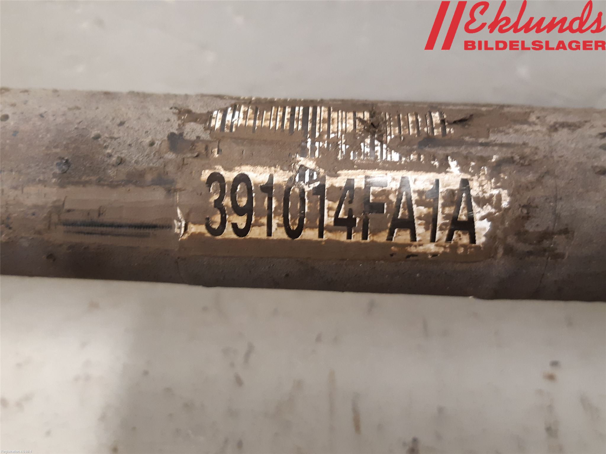 Nissan E-NV200/EVALIA Drivaxel Fram Vänster