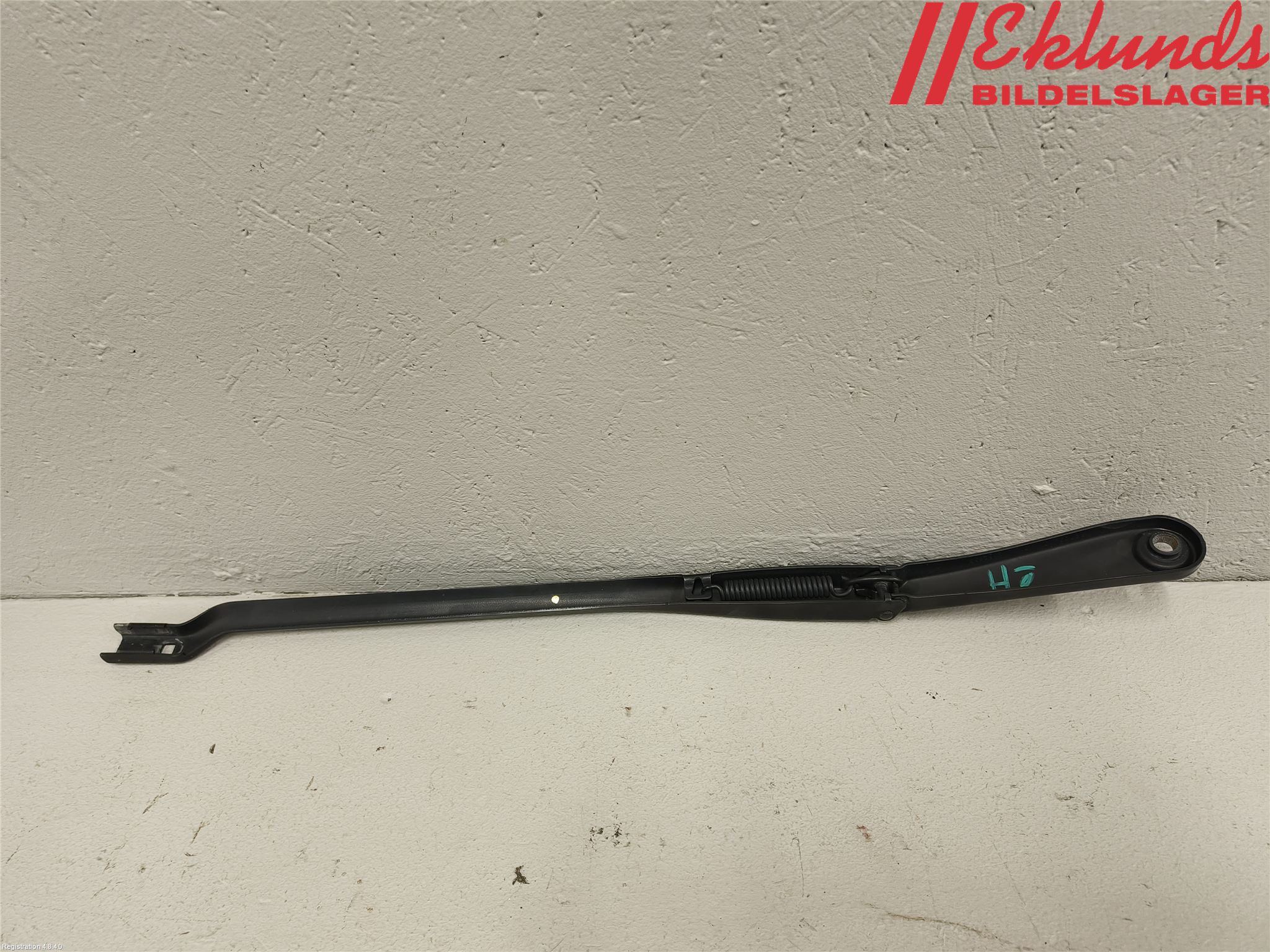BMW 5 G30/G31/F90 17-23 Torkararm Armar Vindruta