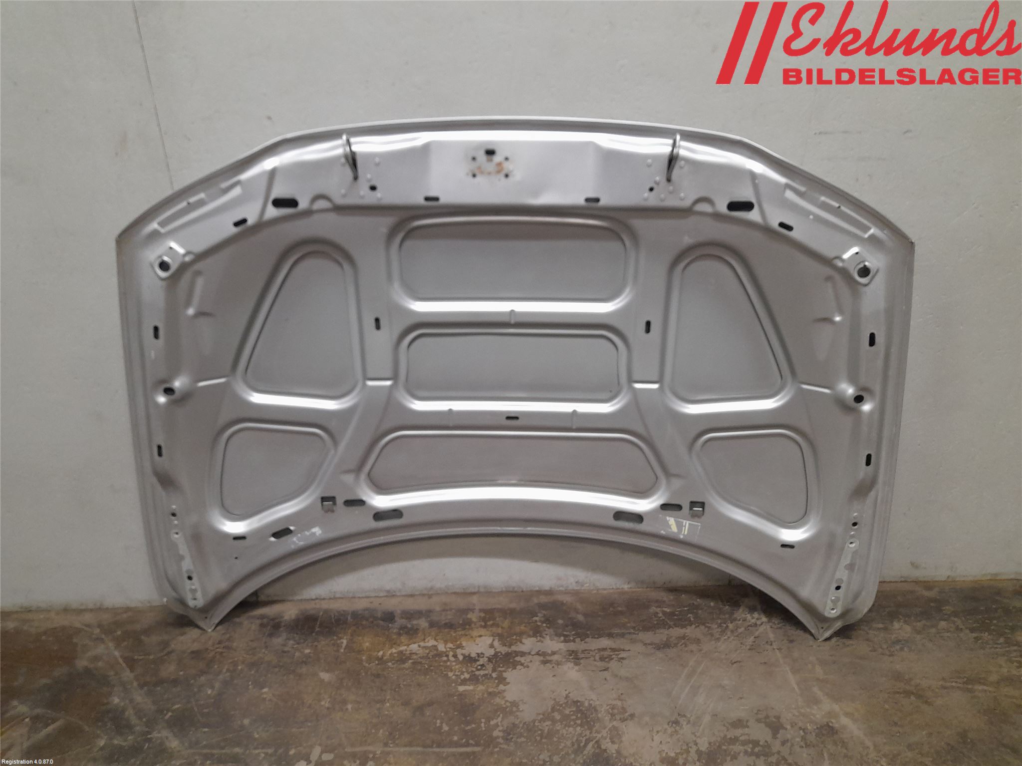 Volvo V70 05-08 Huv Fram