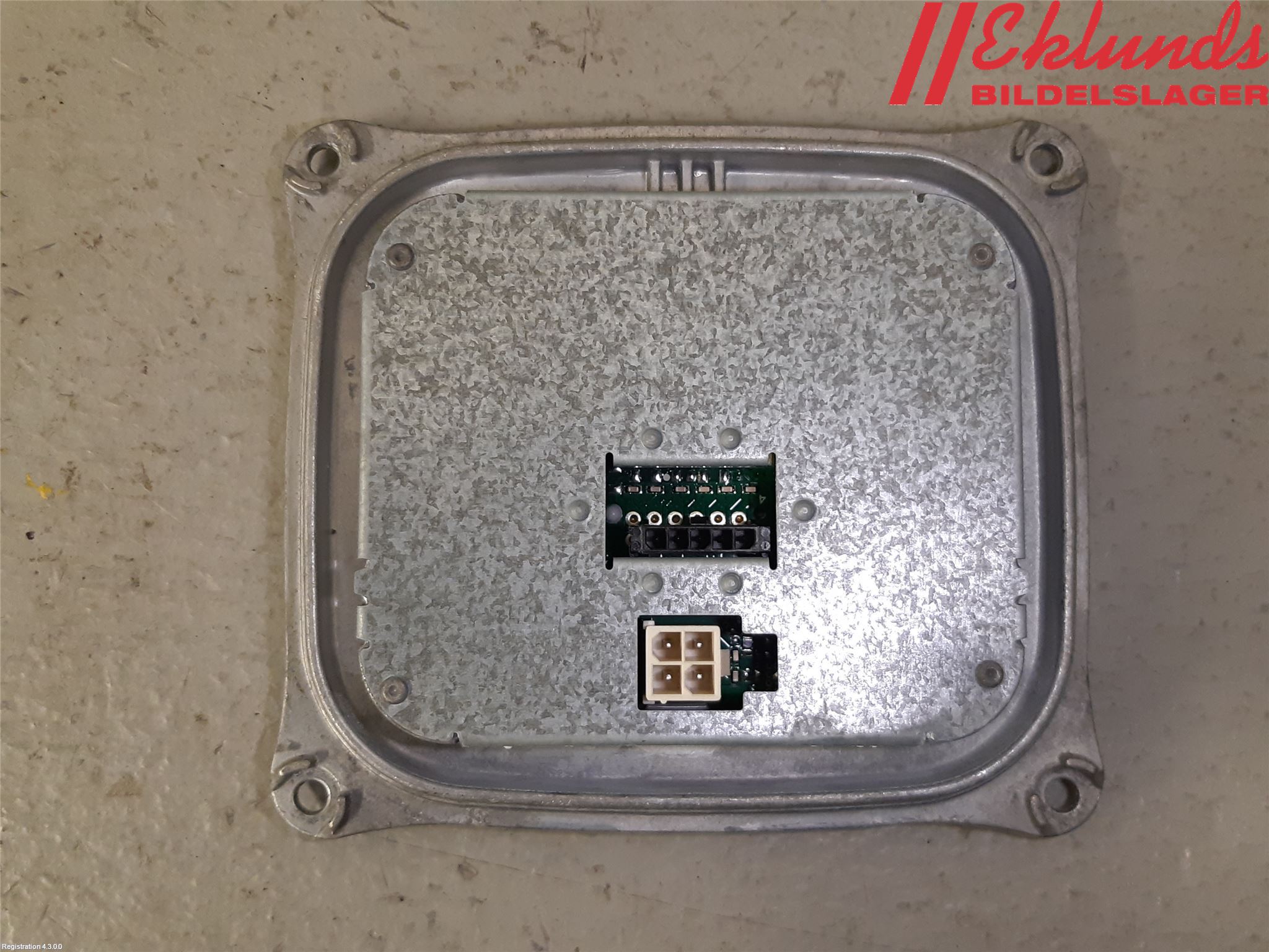 Audi A4 12-15 Styrenhet Strålkastare