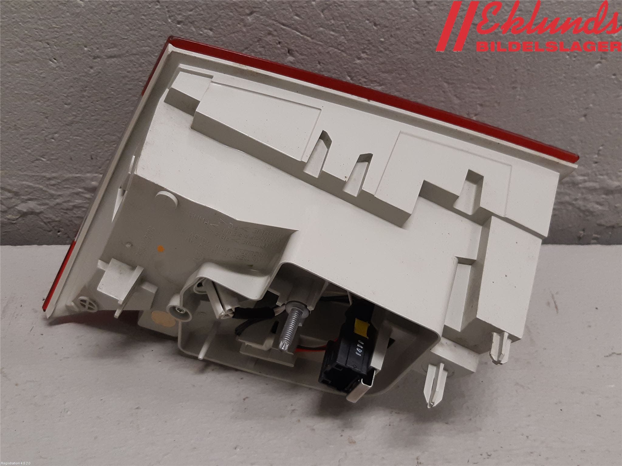 Peugeot 508 11-18 Bakljus Lucka Vä