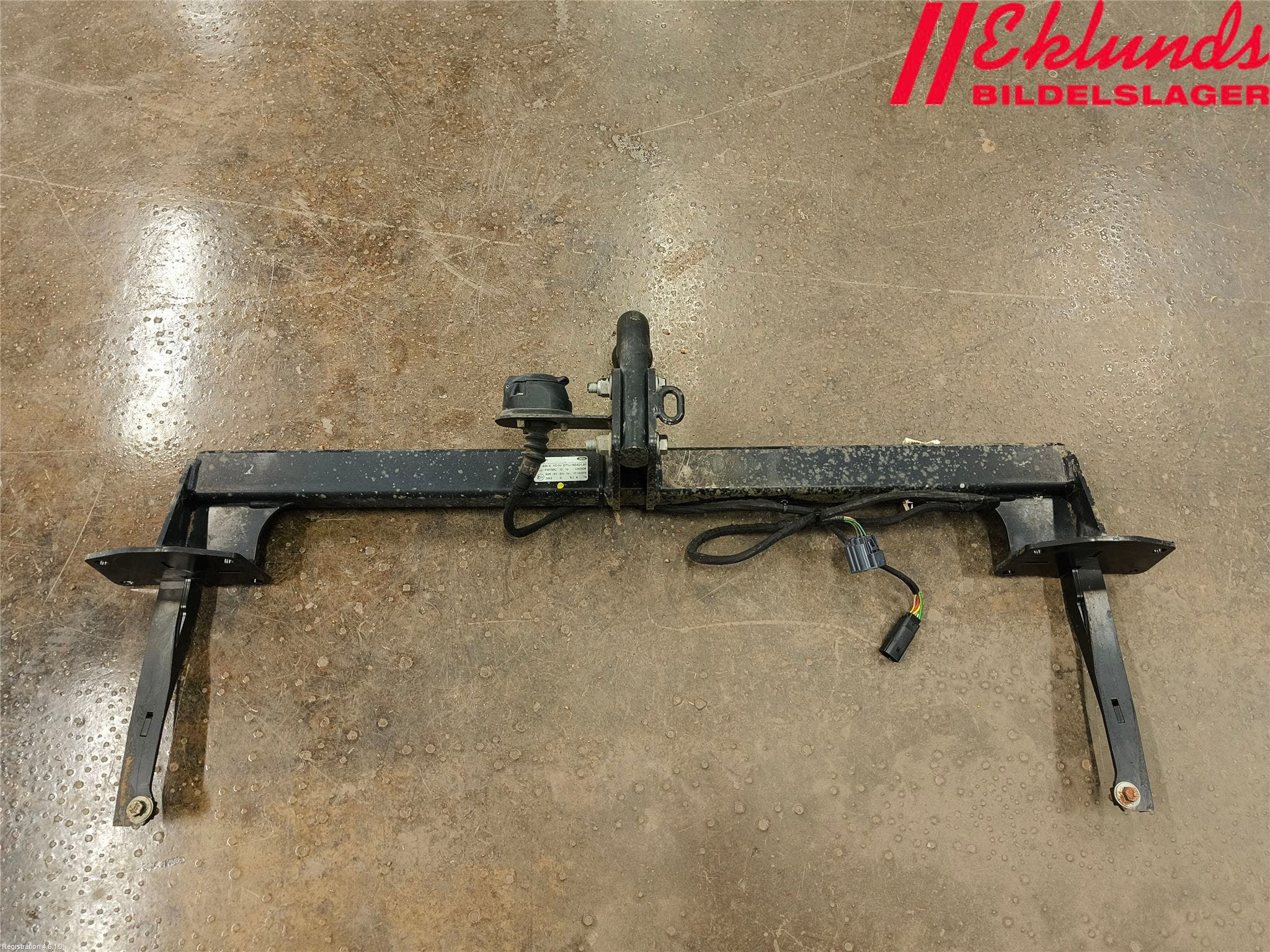 Ford TRANSIT/TOURNEO CONNECT 13-22 Dragkrok