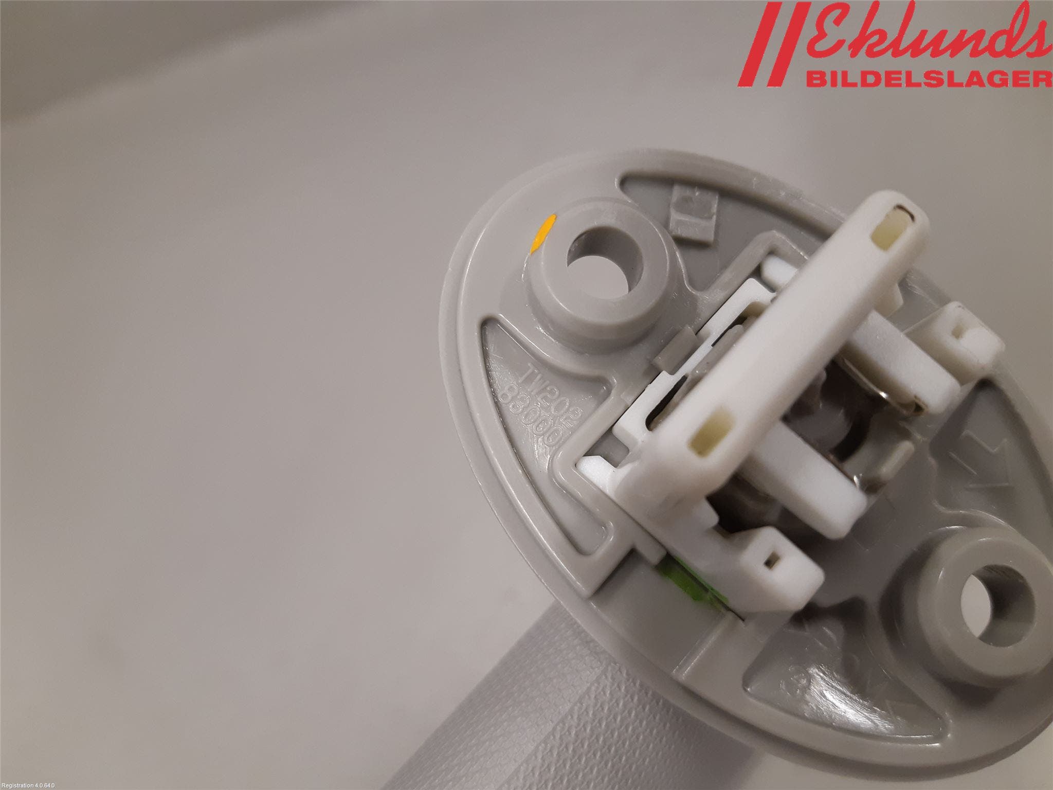 Toyota RAV4 19- Solskydd