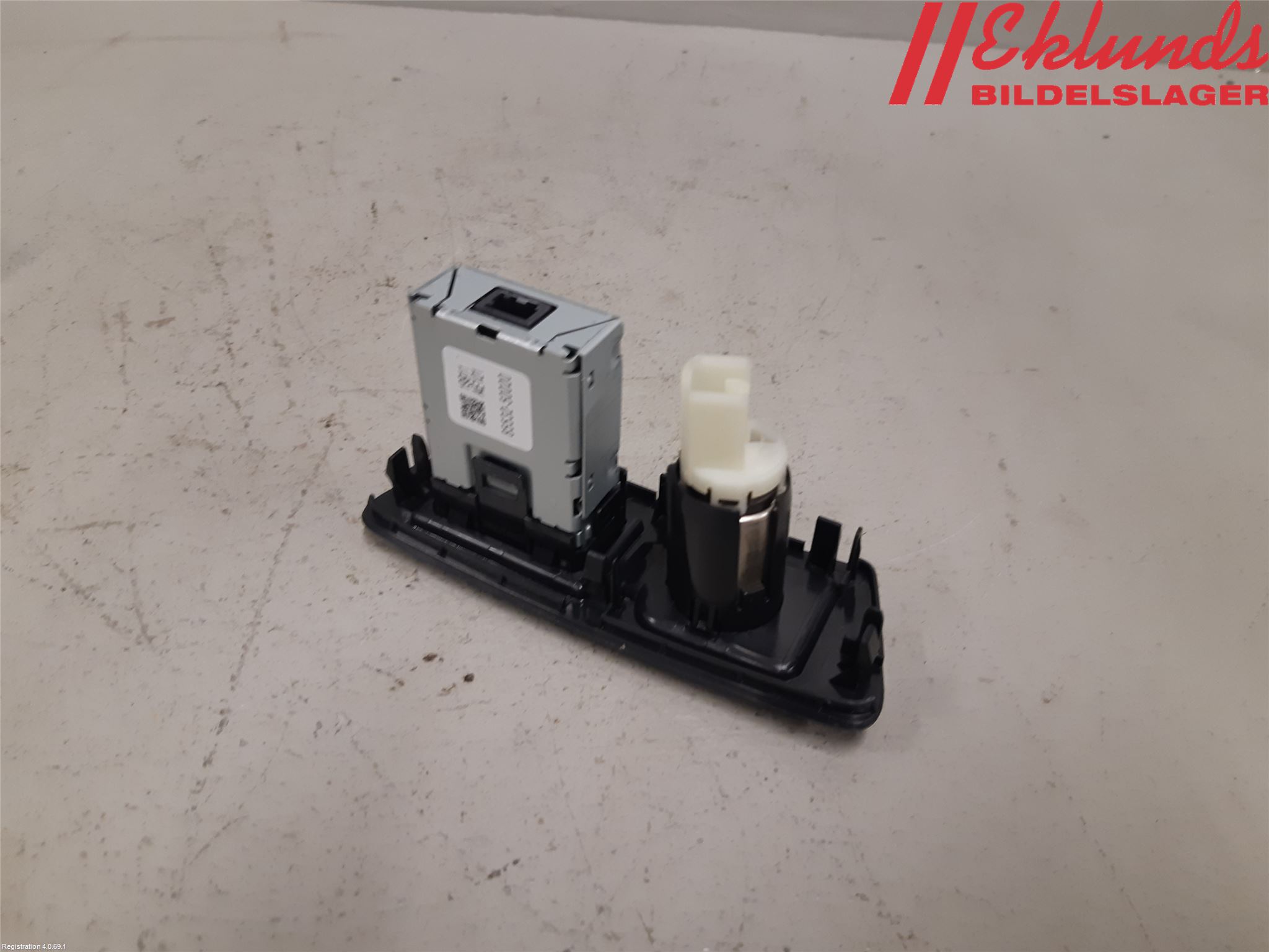 Lexus ES 250/300/330 Usb Connection