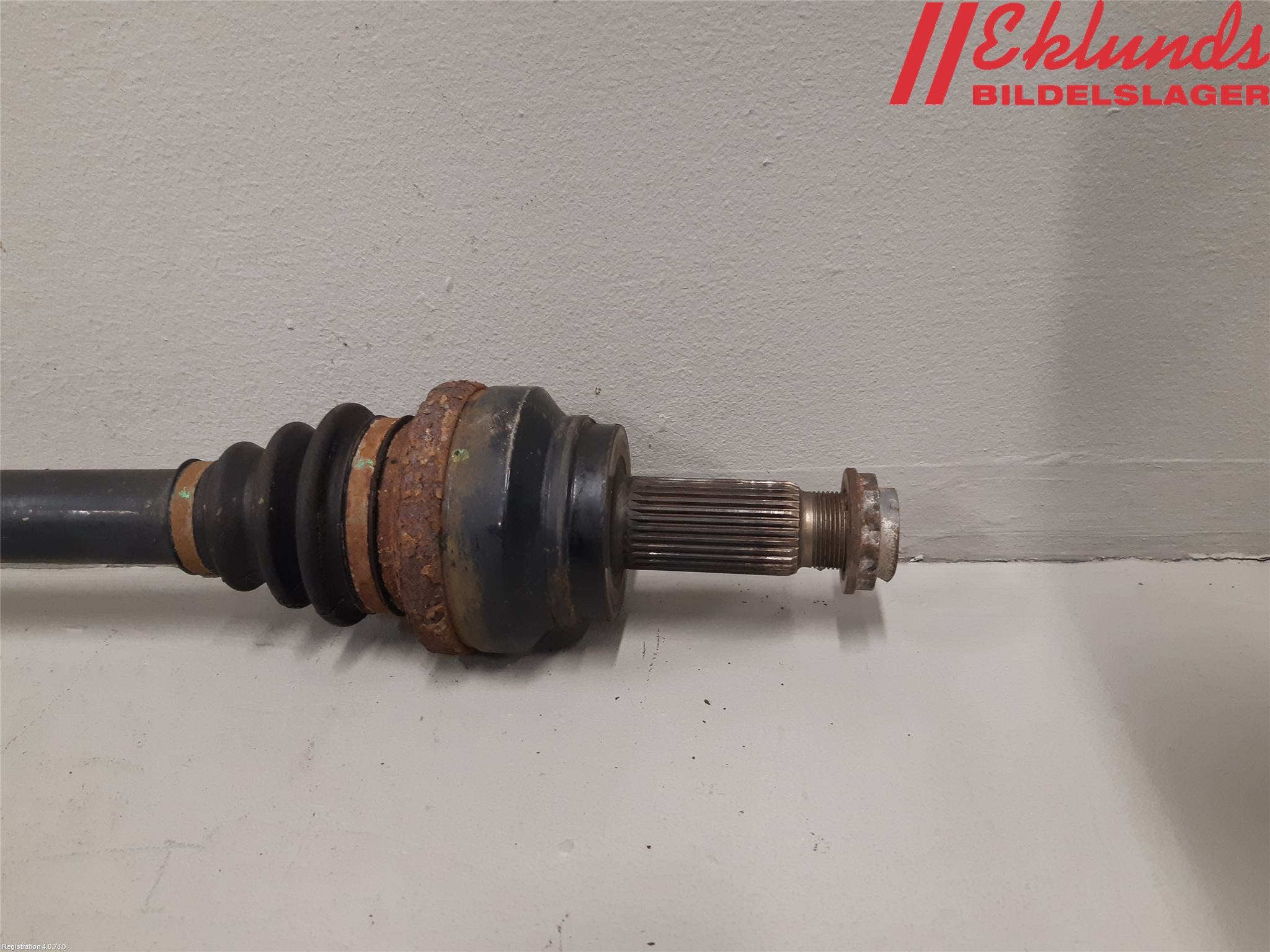 BMW X5 E70 07-13 Drivaxel Bak Höger