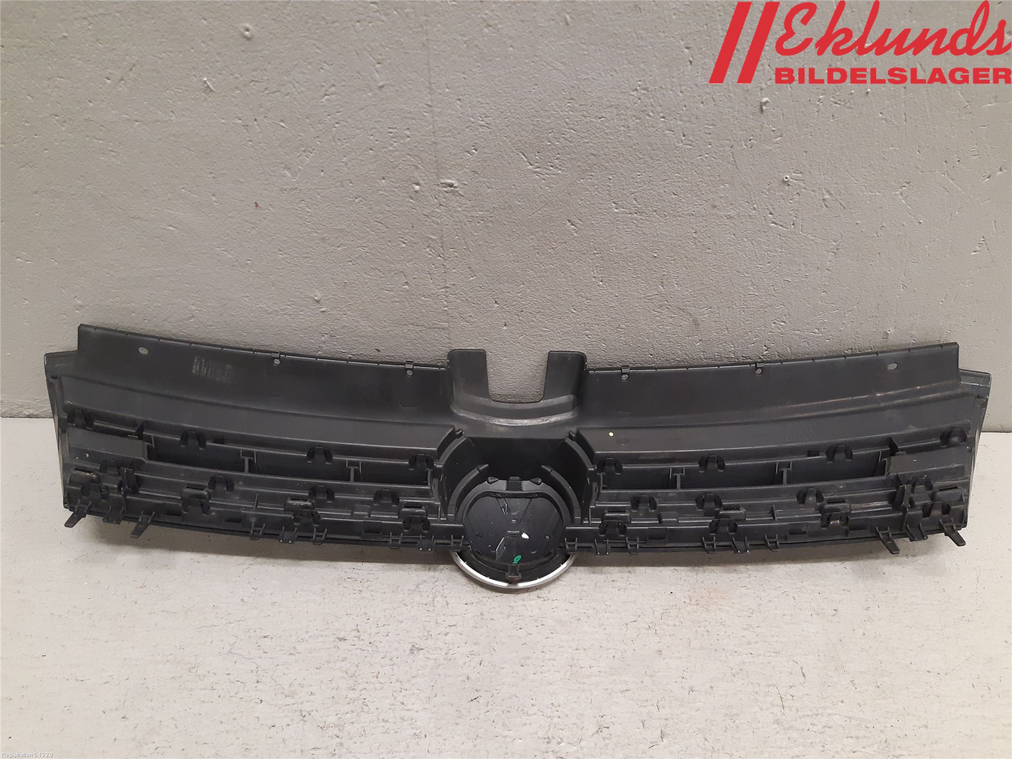 Volkswagen VW GOLF / E-GOLF VII 13-20 Grill Komp