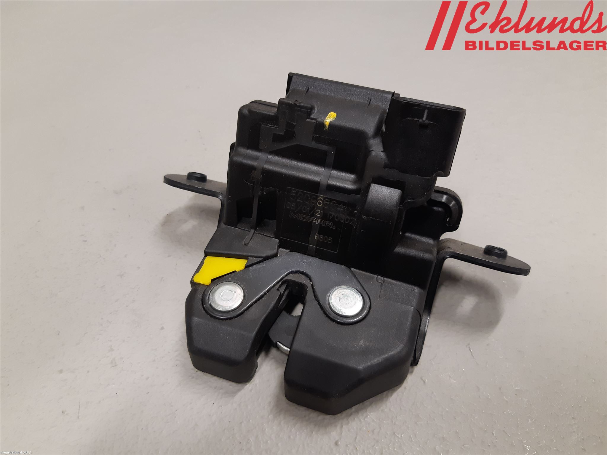 Fiat 500X 15- Låskista Baklucka