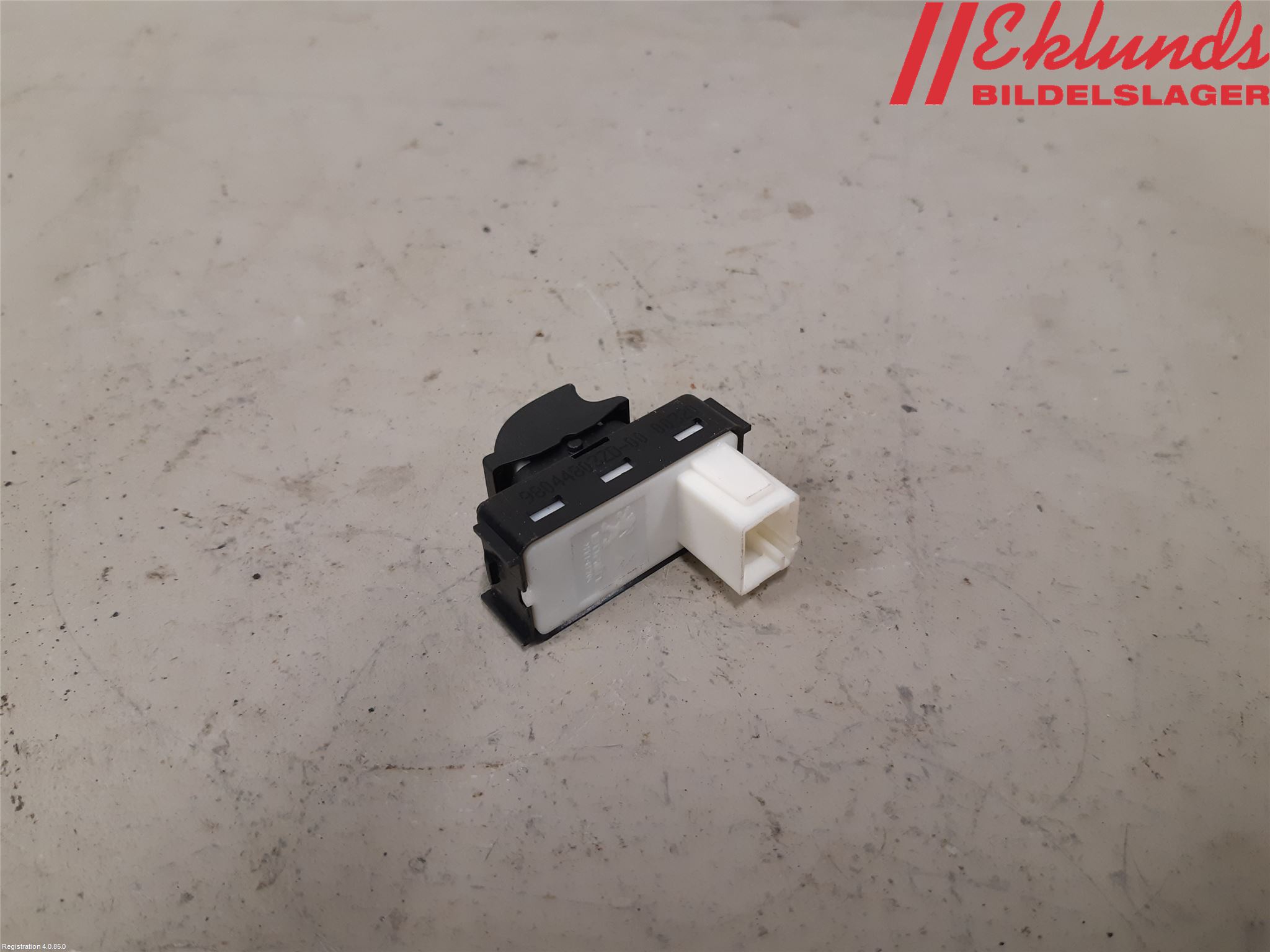 Peugeot PARTNER/E-PARTNER 19- Strömställare Elhiss