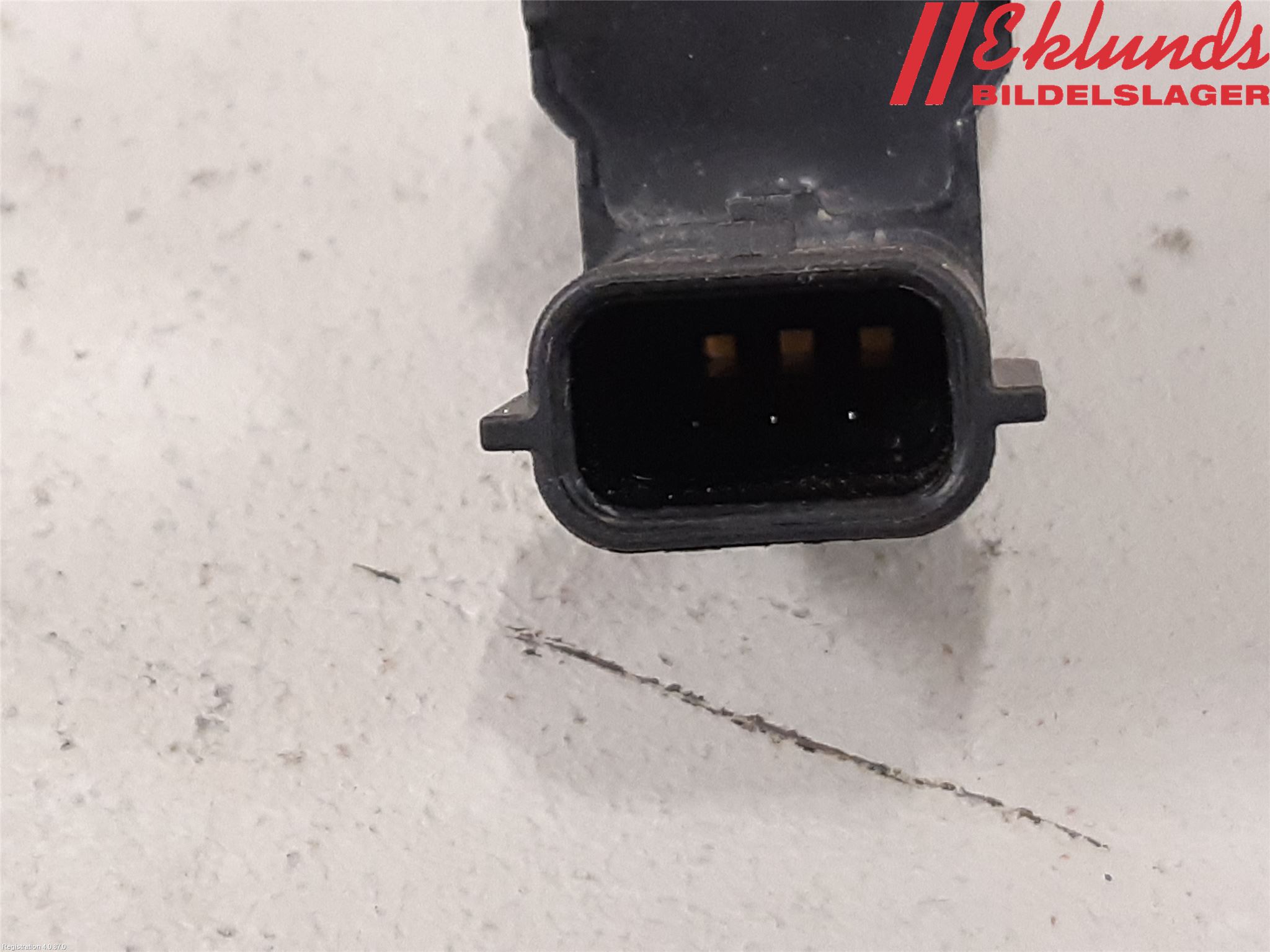 Nissan QASHQAI 14-17 Parkeringshjälp Frontsensor