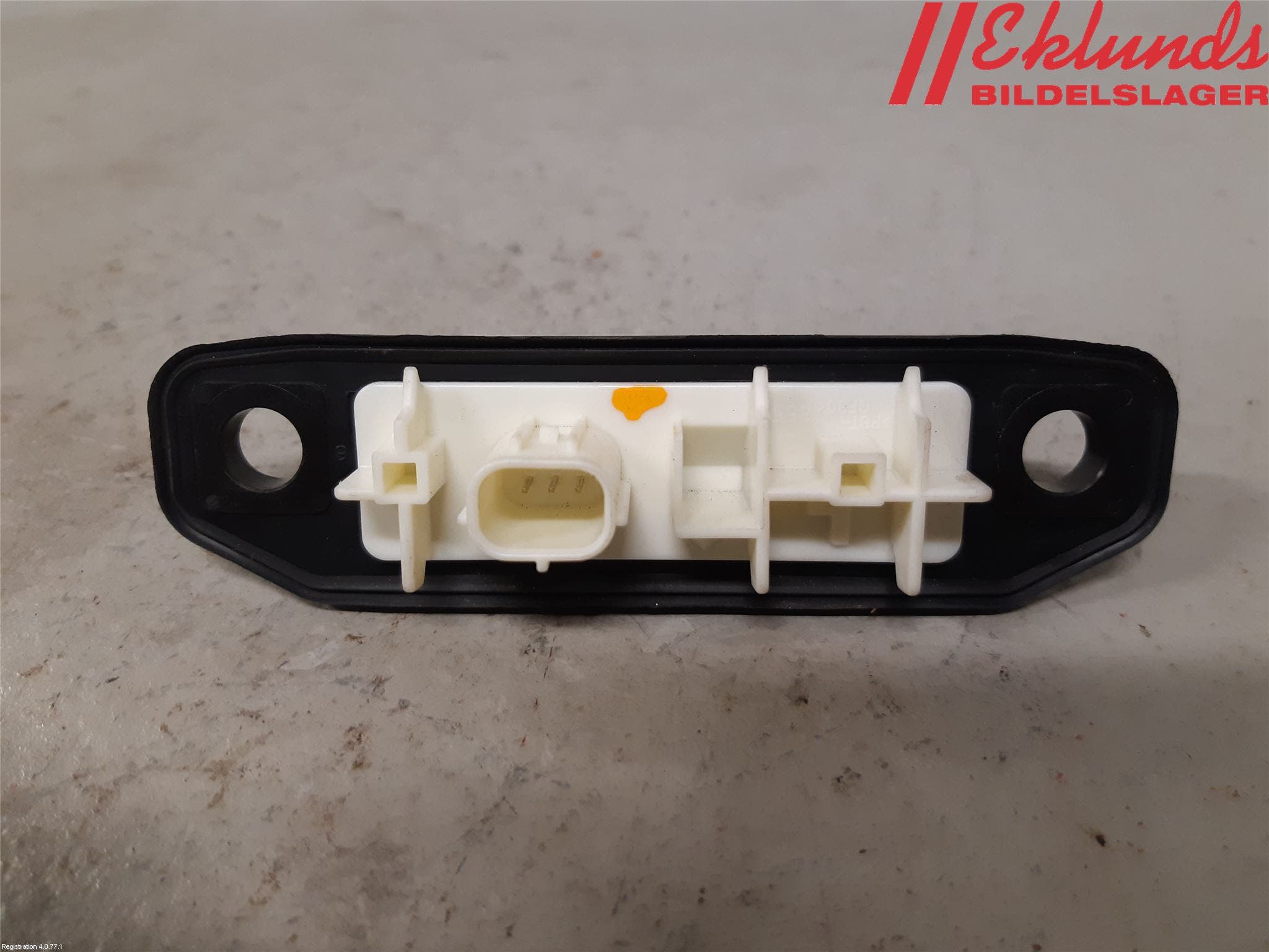 Toyota RAV4 19- Bakluckehandtag