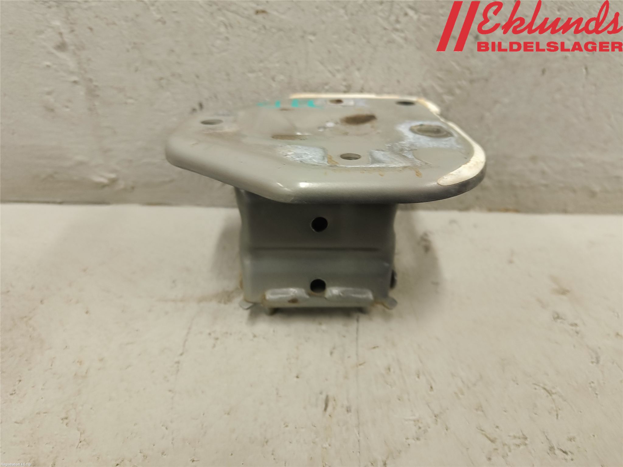 Nissan QASHQAI 14-17 Stötfångarbärjärn Bak