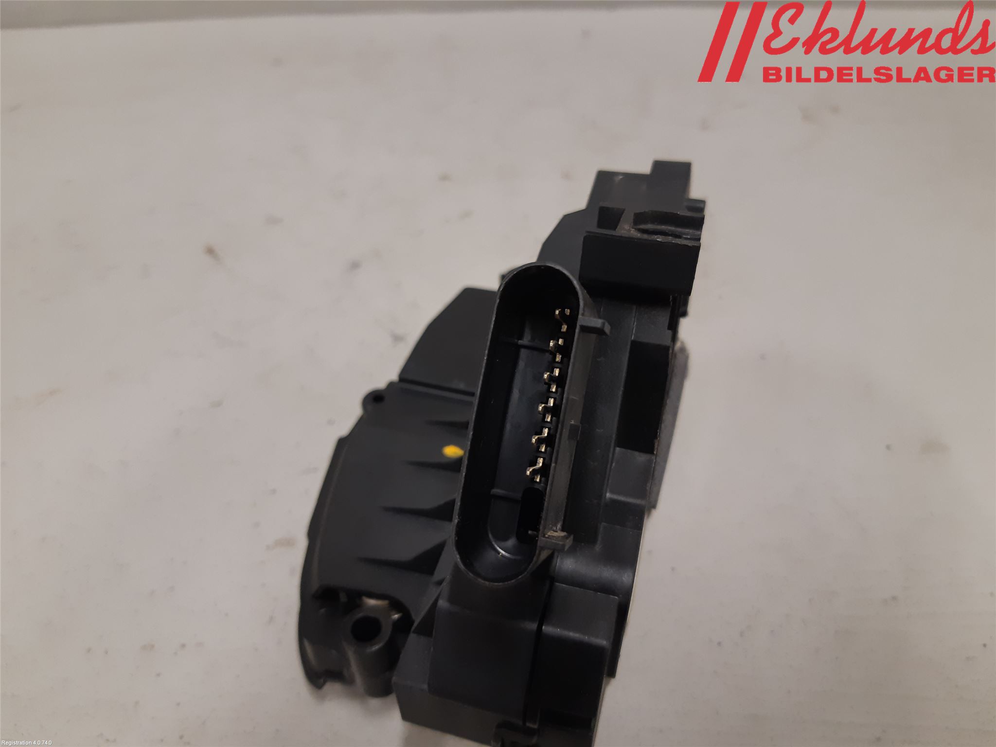 Volvo S60 14-18 Låskista-Dörrlås