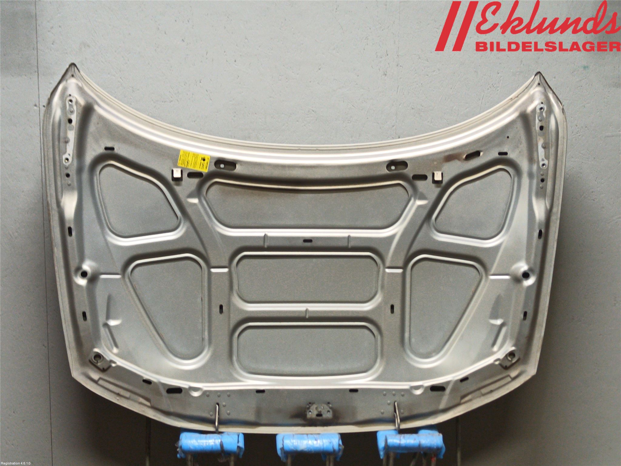 Volvo V70 00-04 Huv Fram