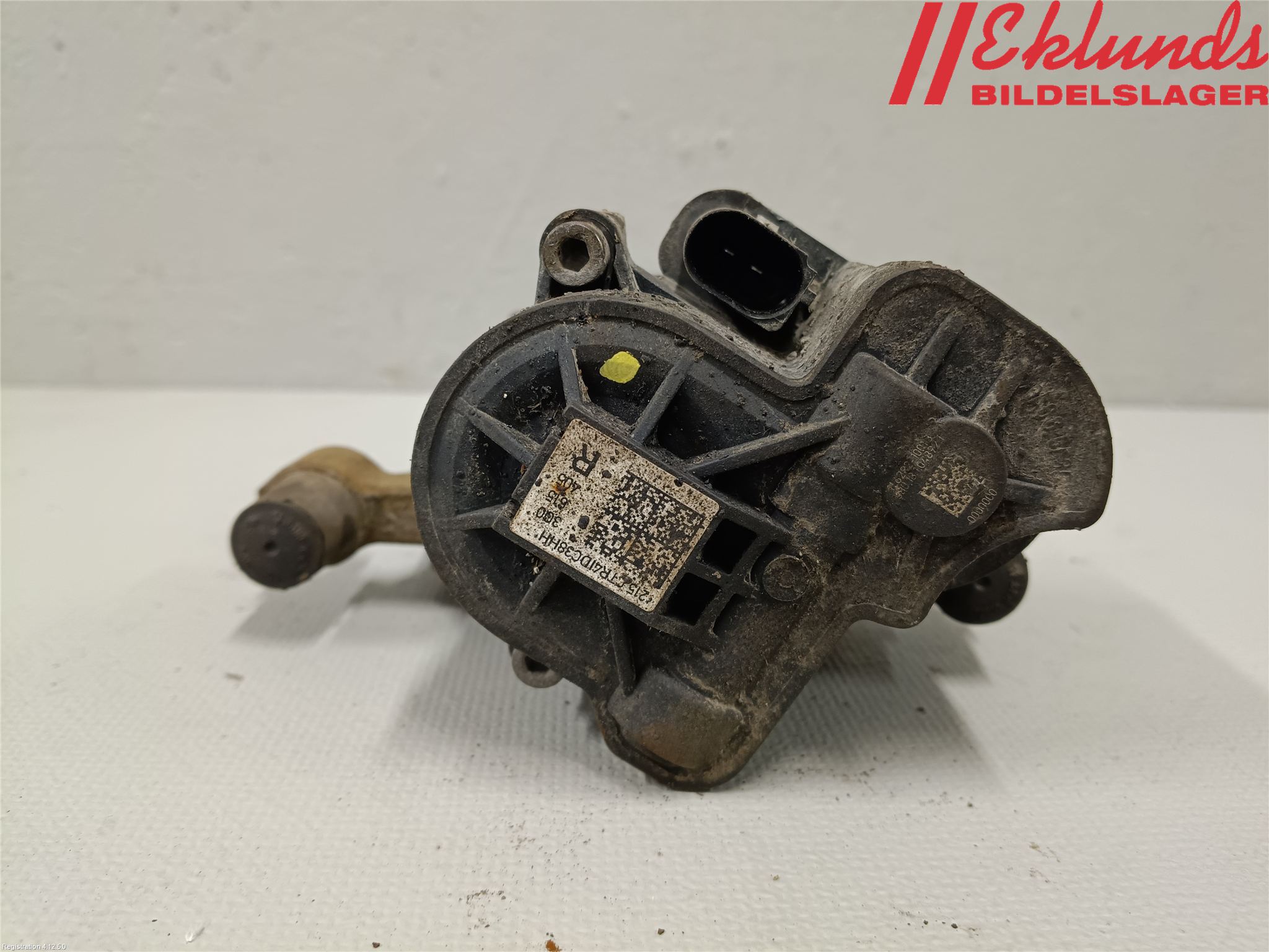 Volkswagen VW PASSAT 15-19 Bromsok Bak Vänster