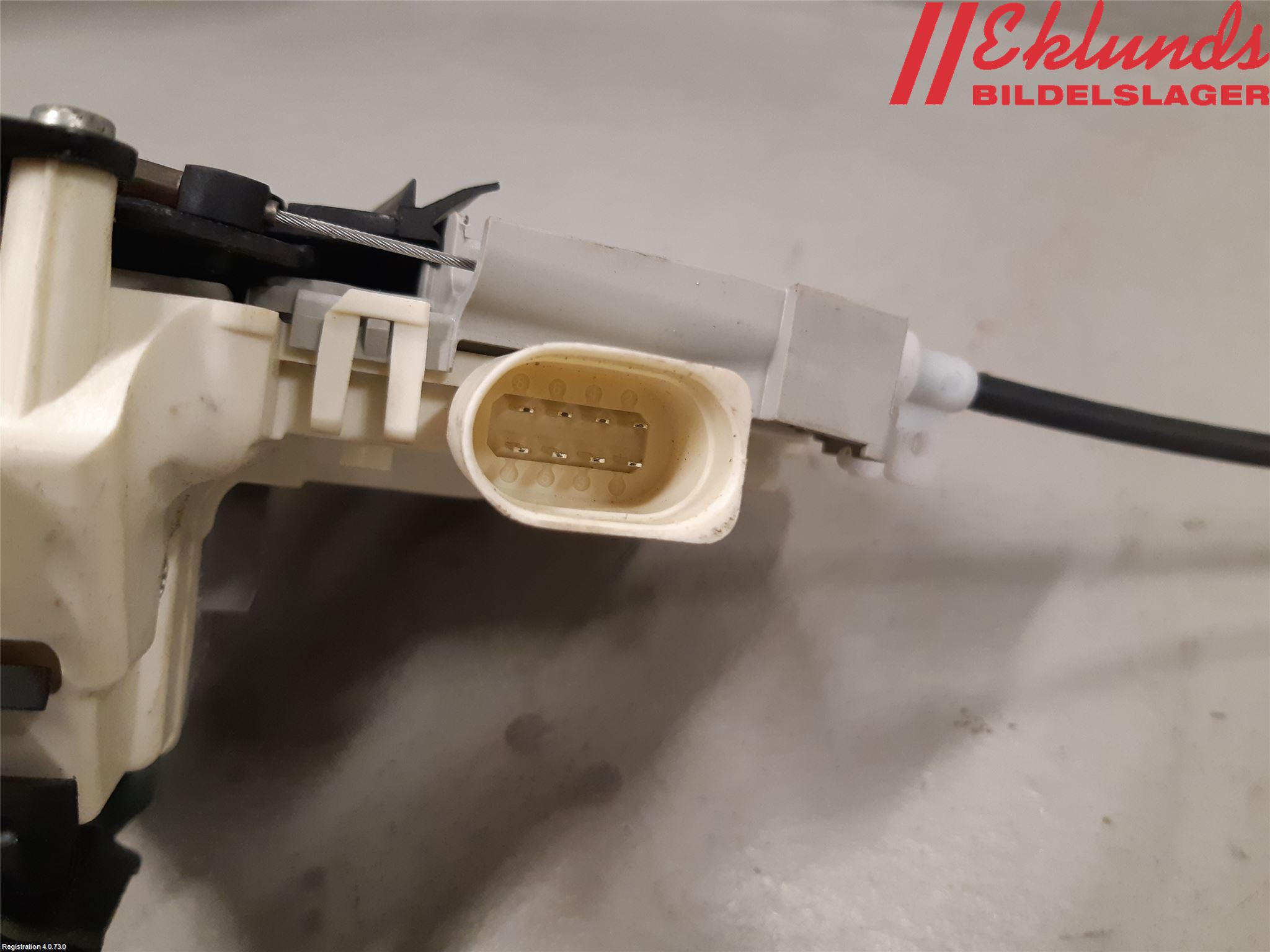 Audi A4/S4 B9 16-19 Låskista-Dörrlås