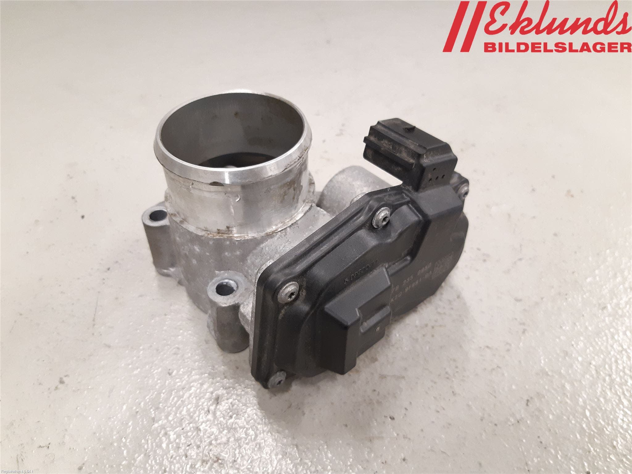 Ford TRANSIT SKÅP/BUSS 14-22 Injspjällhus