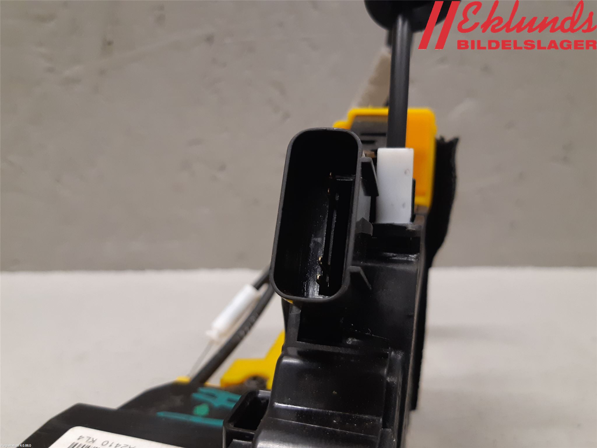 Kia CEED 12-18 Låskista-Dörrlås